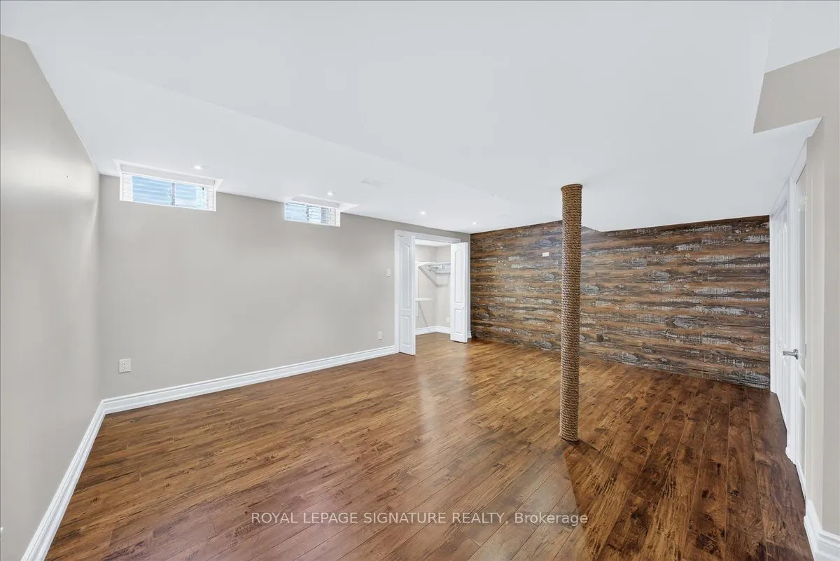 1245 Huron Court