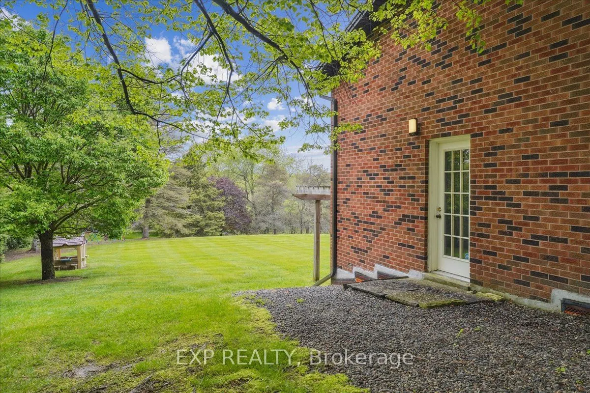 71 Manitou Drive