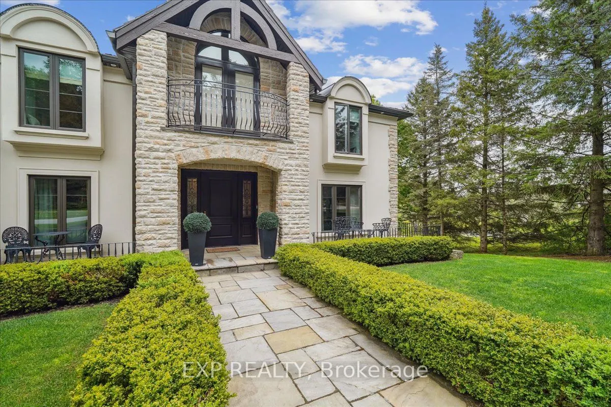 71 Manitou Drive