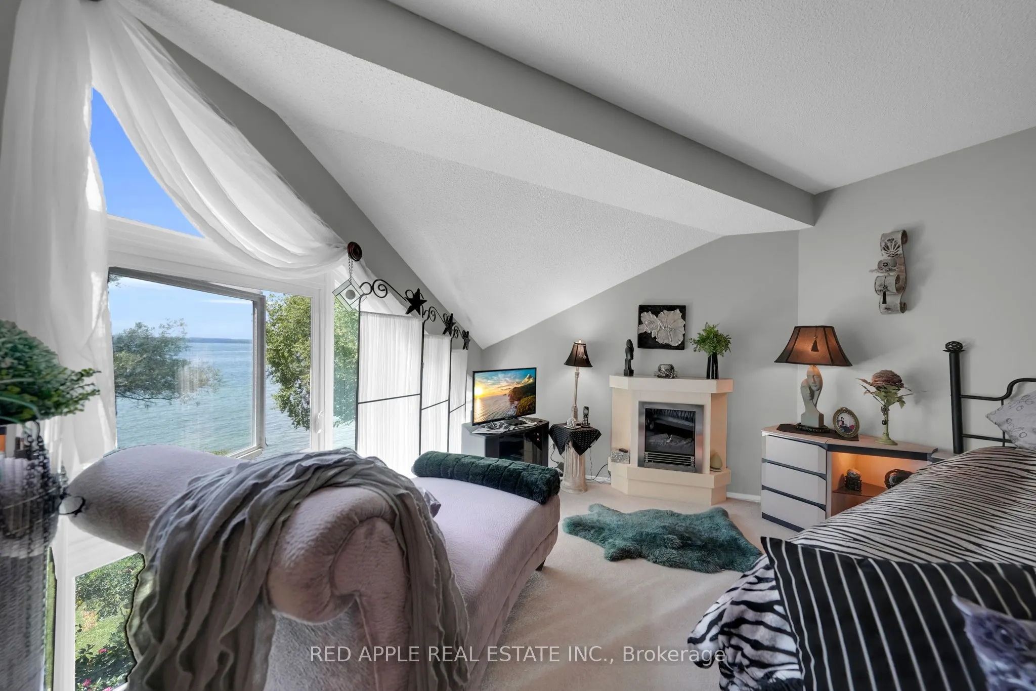 12 Davy Point Circle, #12
