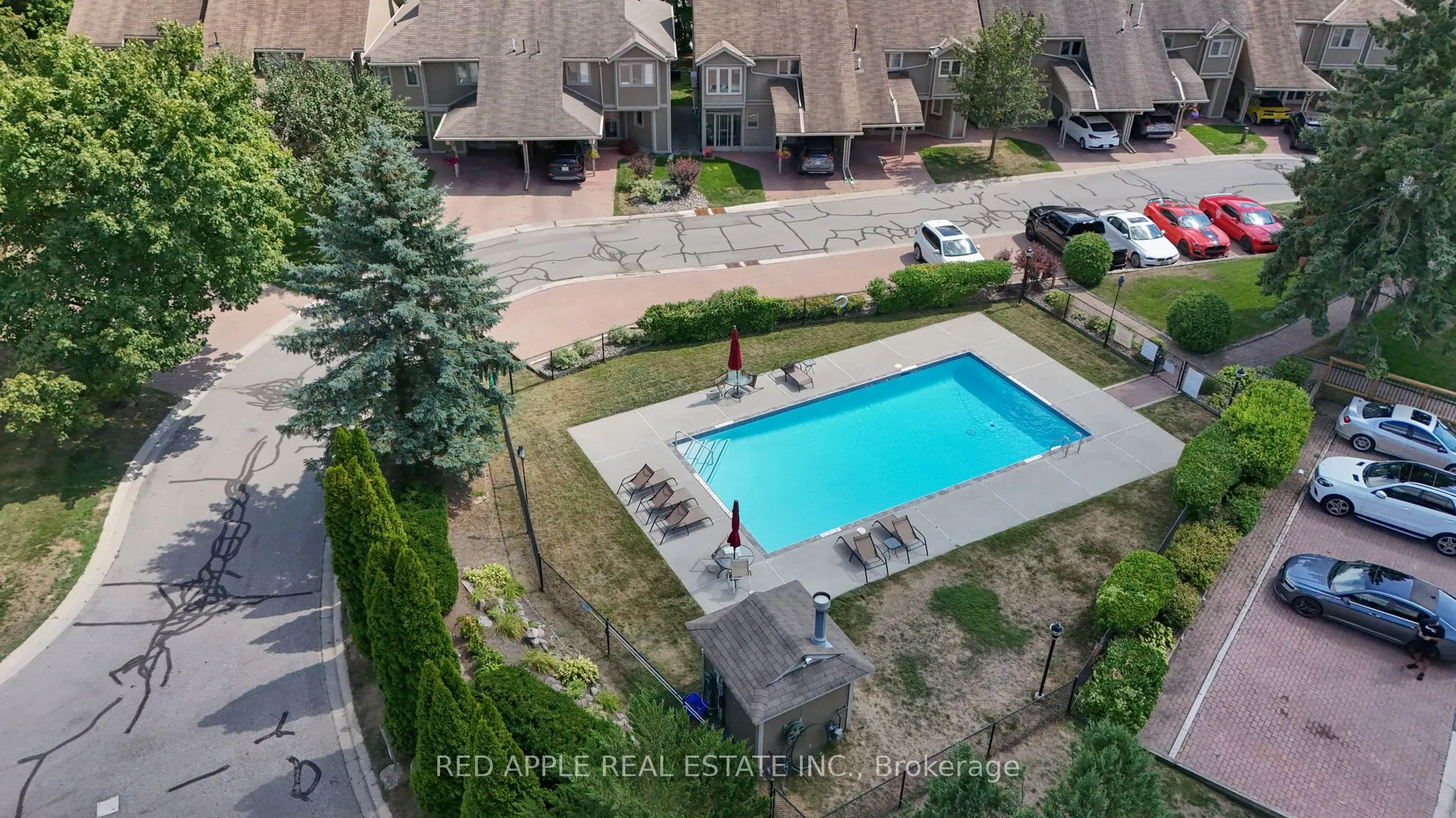 12 Davy Point Circle, #12