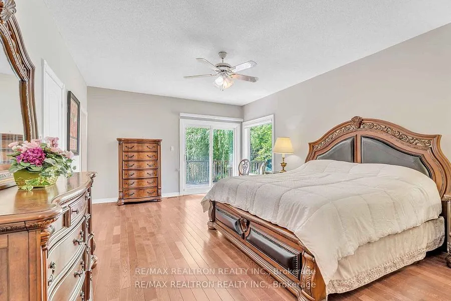 15 Treegrove Circle