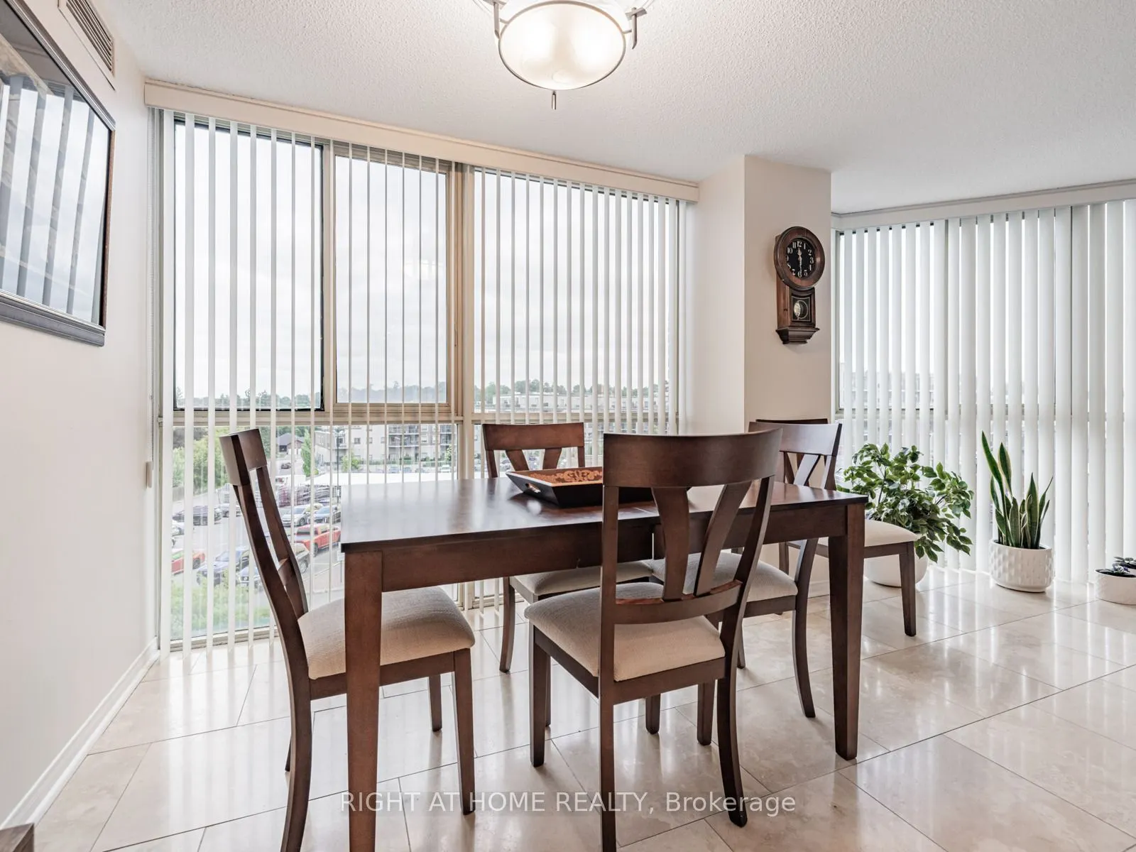 100 Arbors Lane, #209