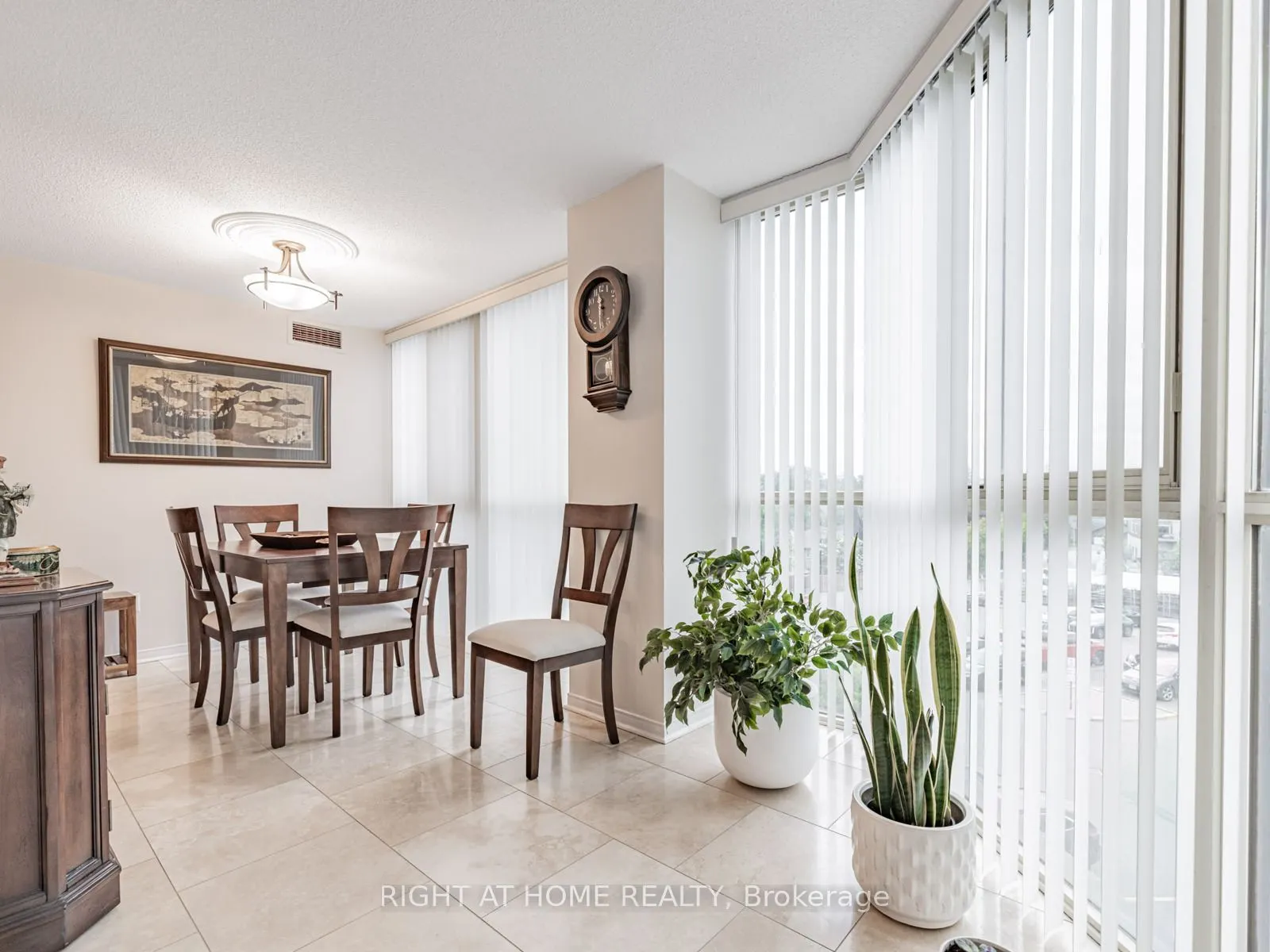 100 Arbors Lane, #209