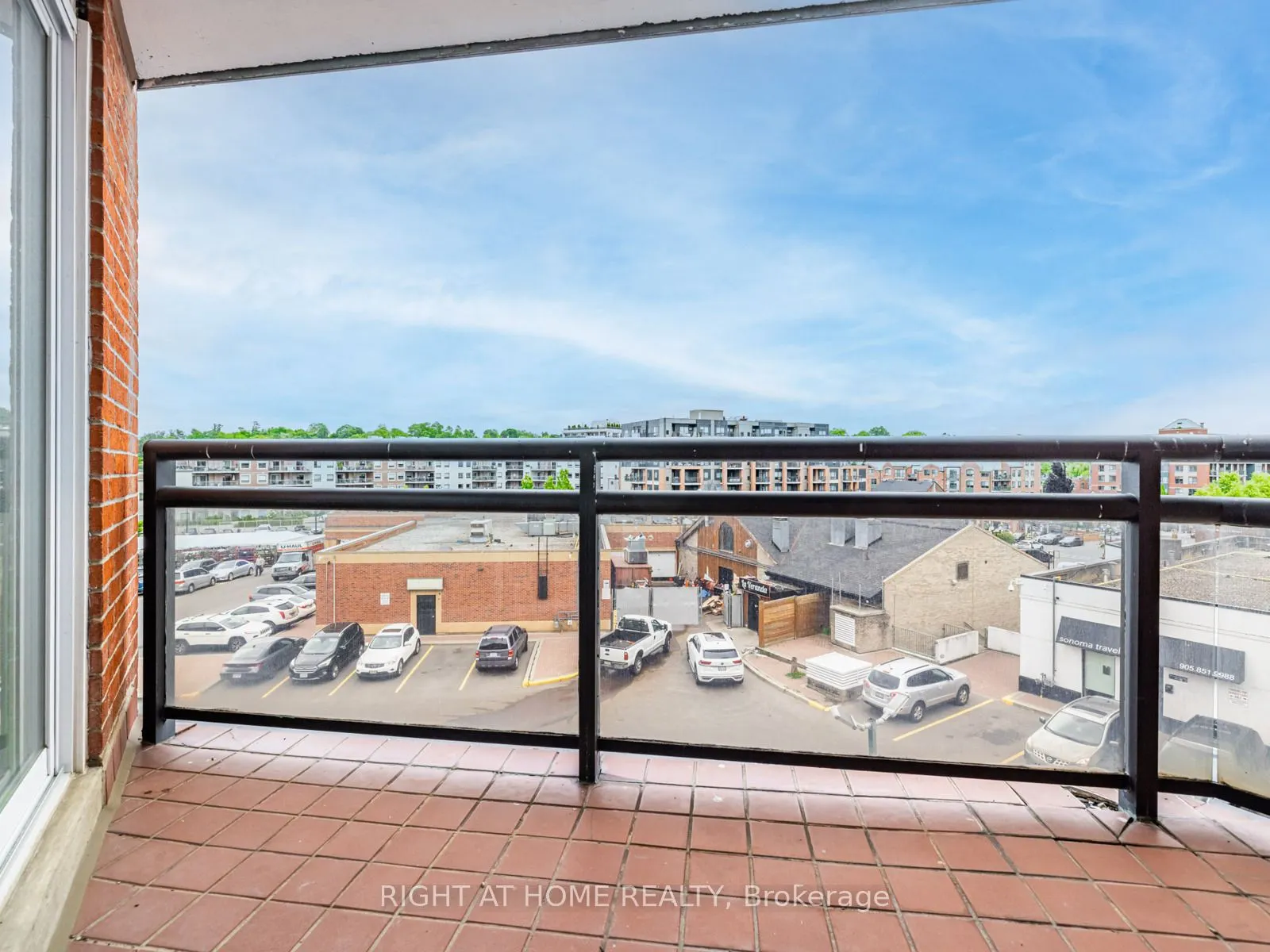 100 Arbors Lane, #209