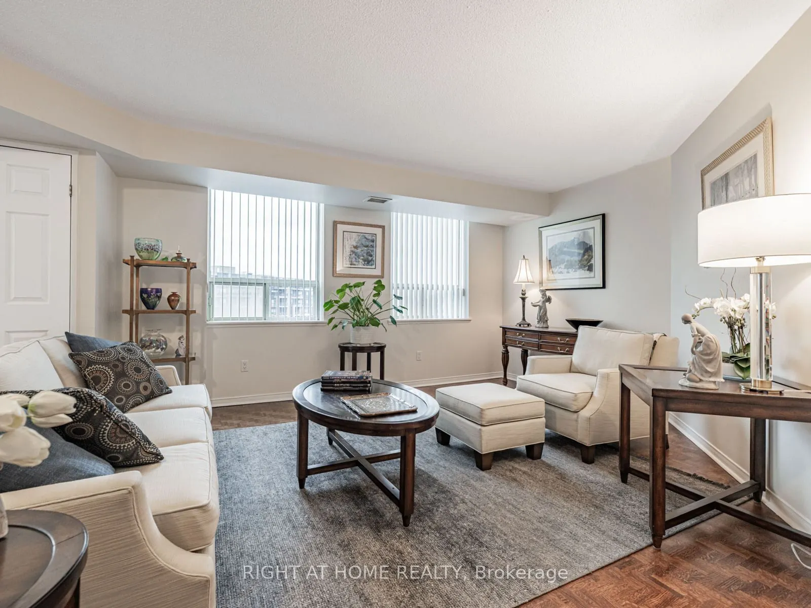 100 Arbors Lane, #209