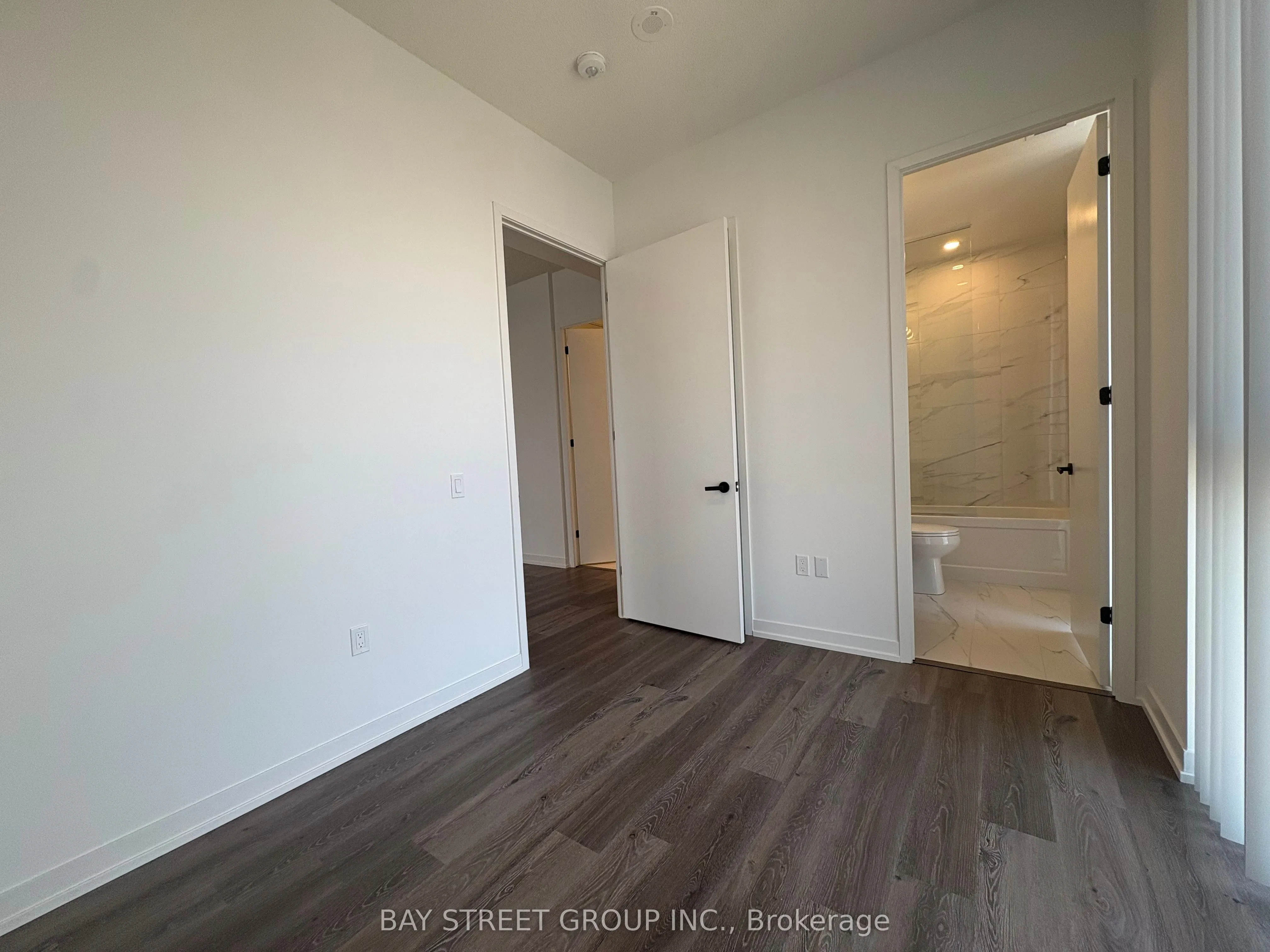 28 Interchange Way, #3110