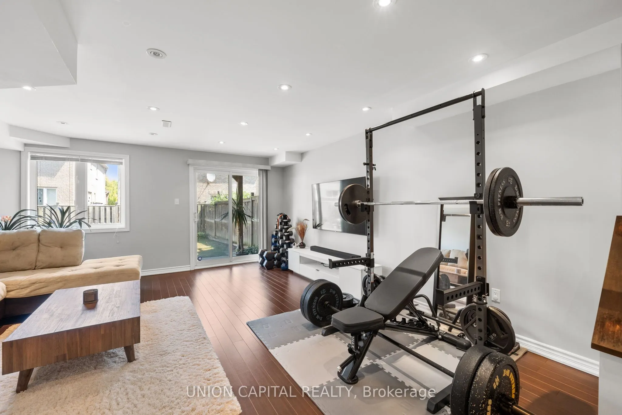 9 Landwood Avenue