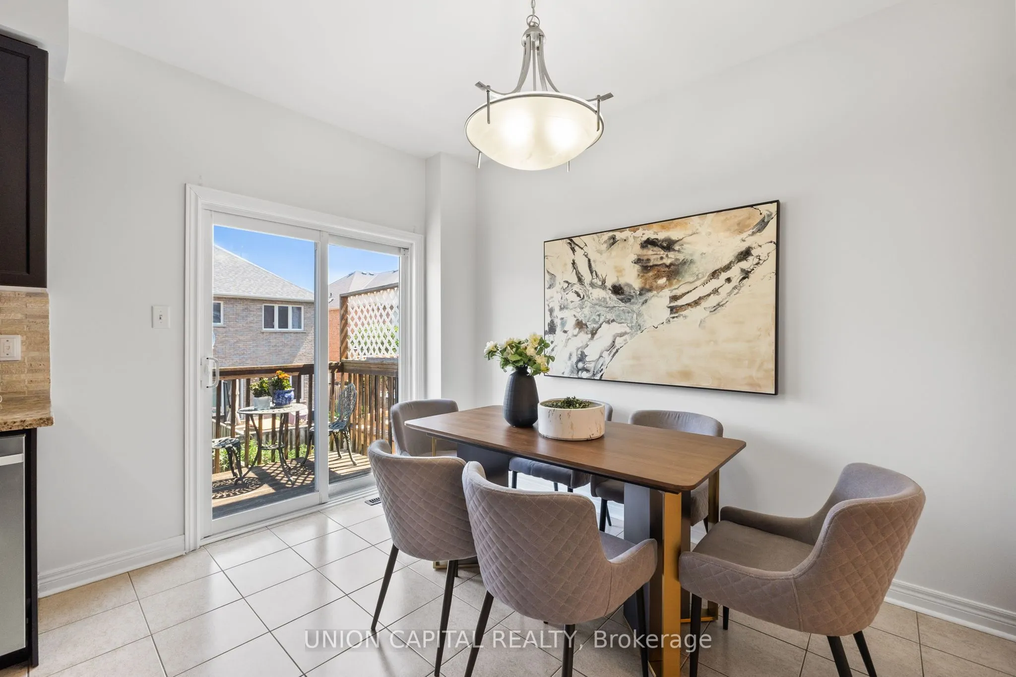 9 Landwood Avenue