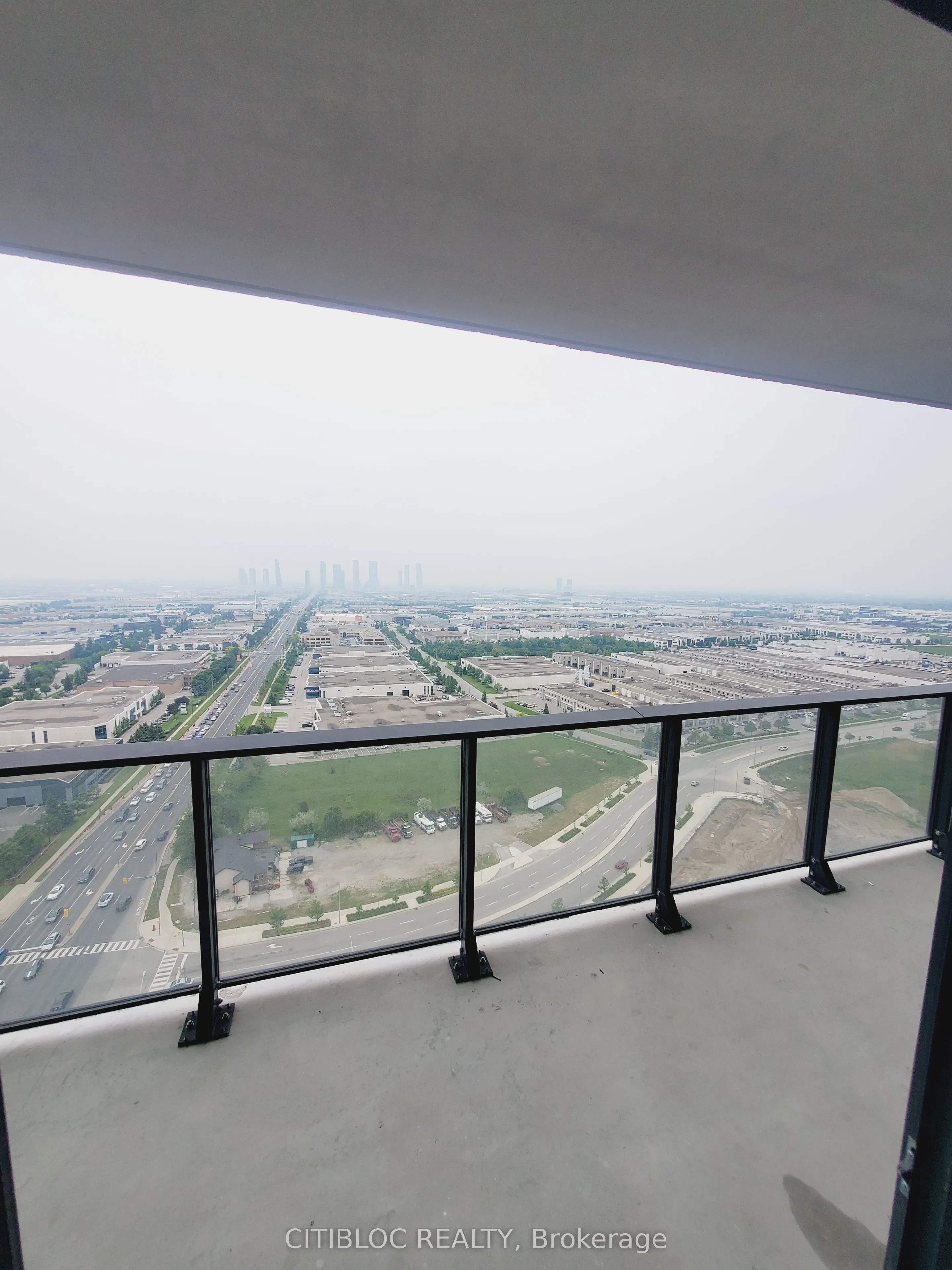 8960 Jane Street, #2523