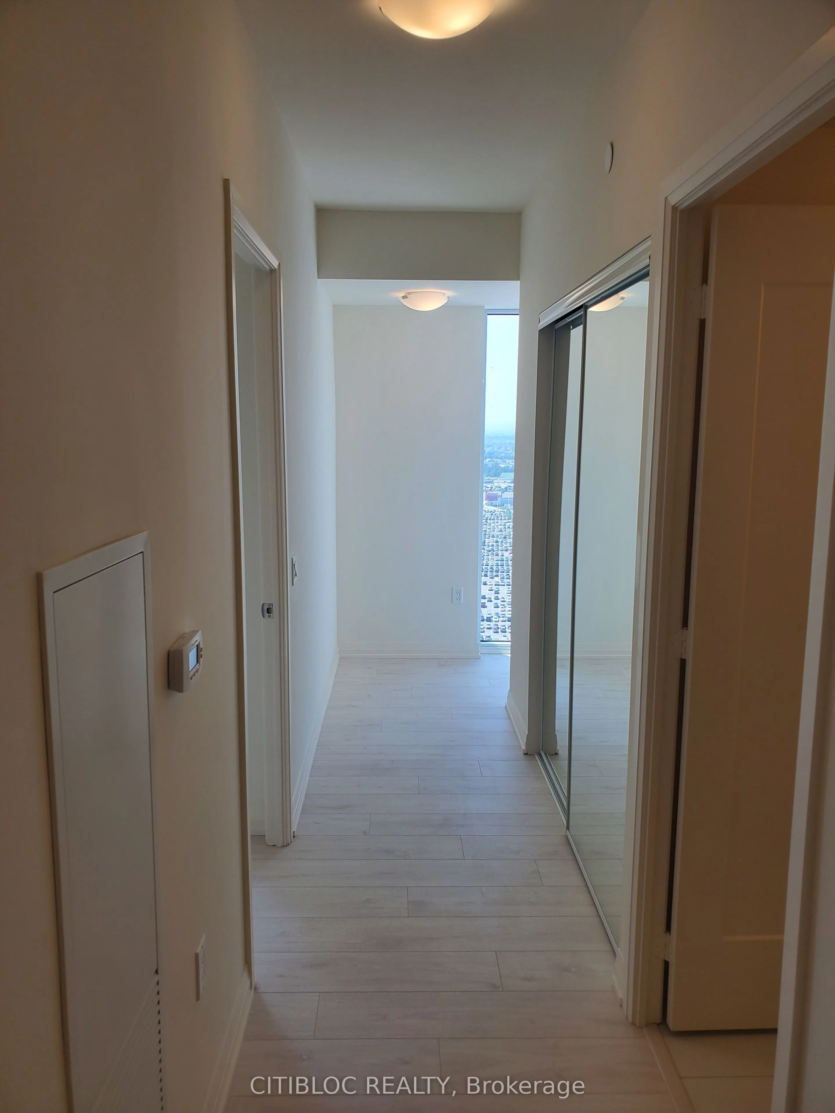 8960 Jane Street, #2515