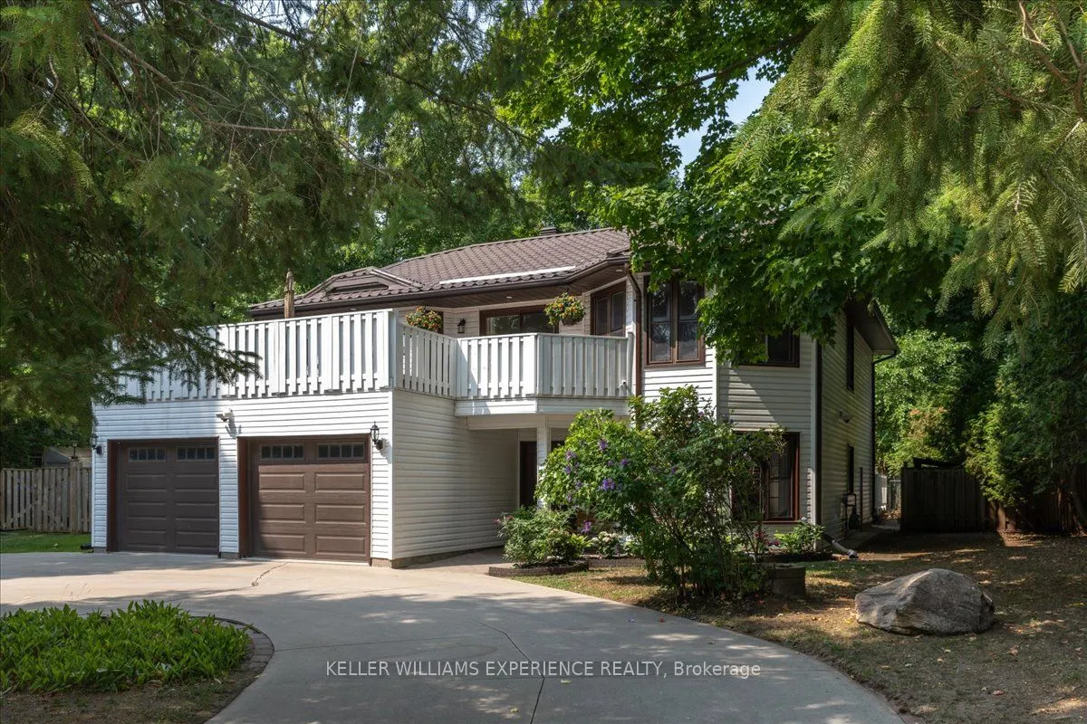 2030 Lilac Drive