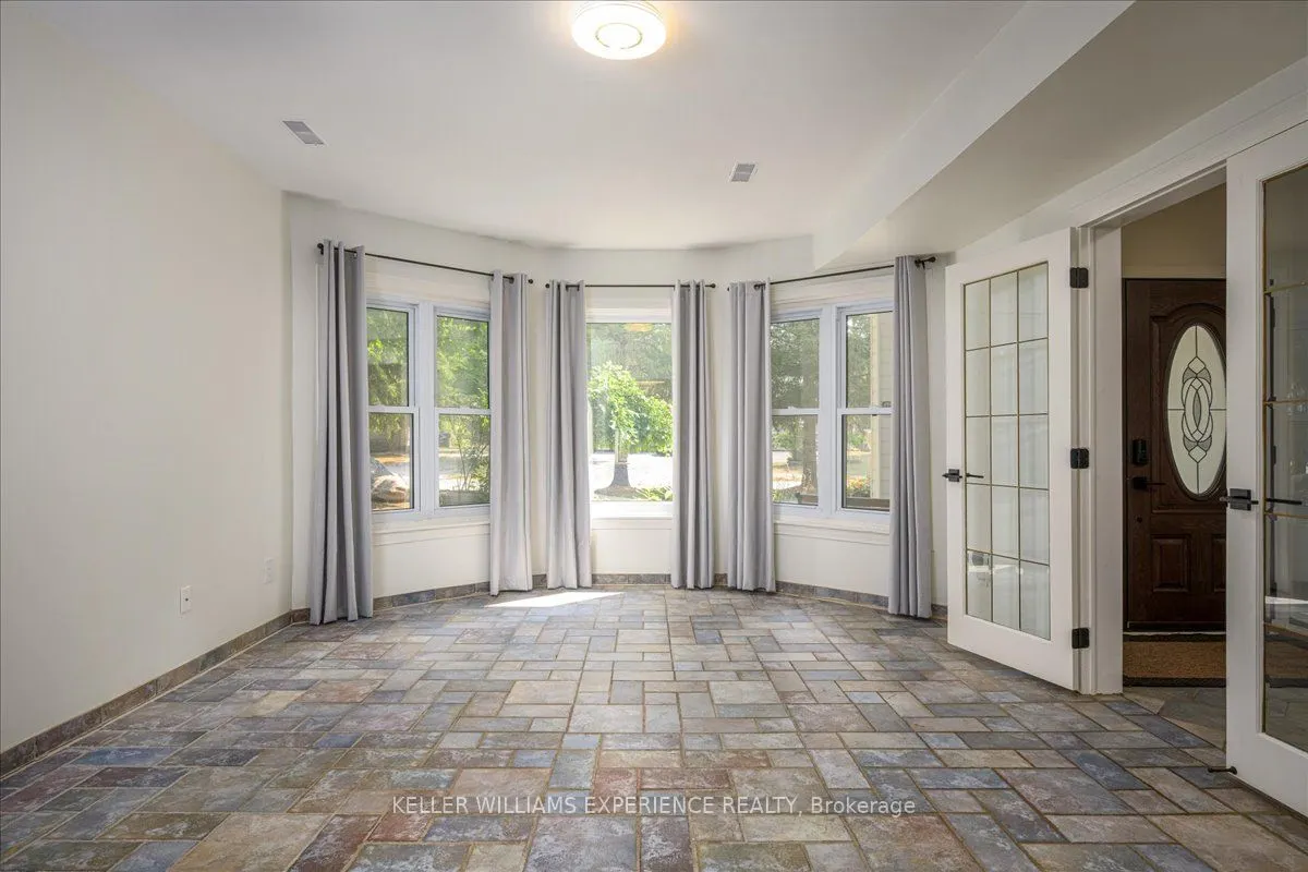 2030 Lilac Drive