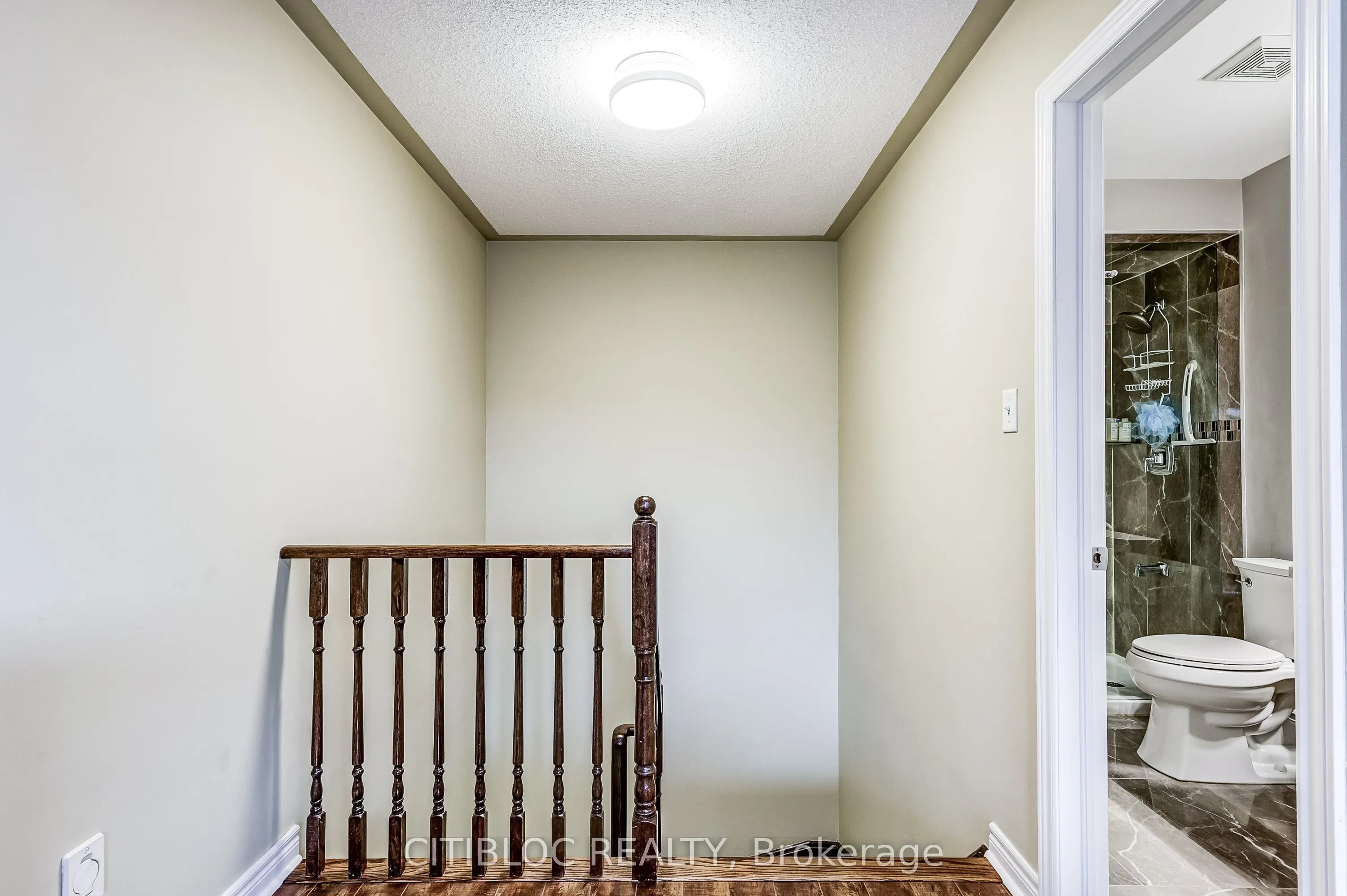 23 Evaridge Drive