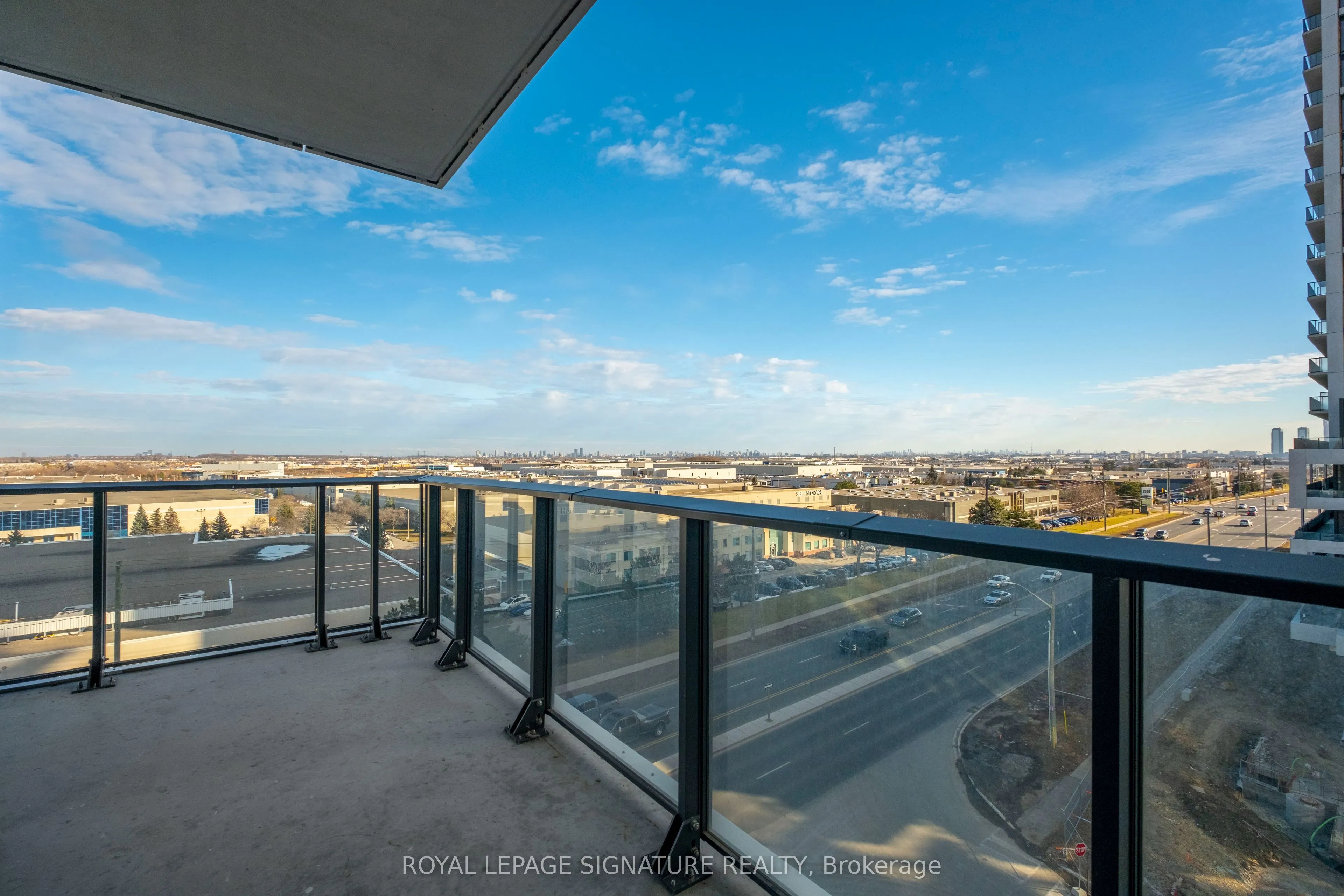 9000 Jane Street, #602