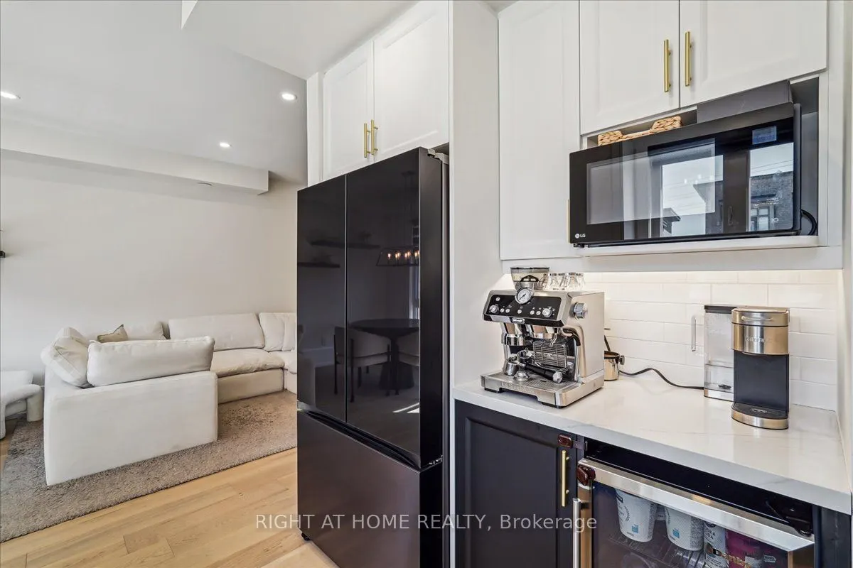 105 Kayla Crescent, #14