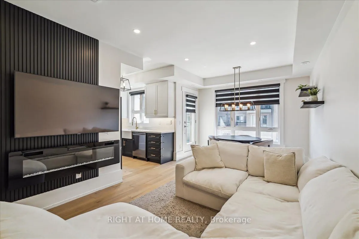 105 Kayla Crescent, #14