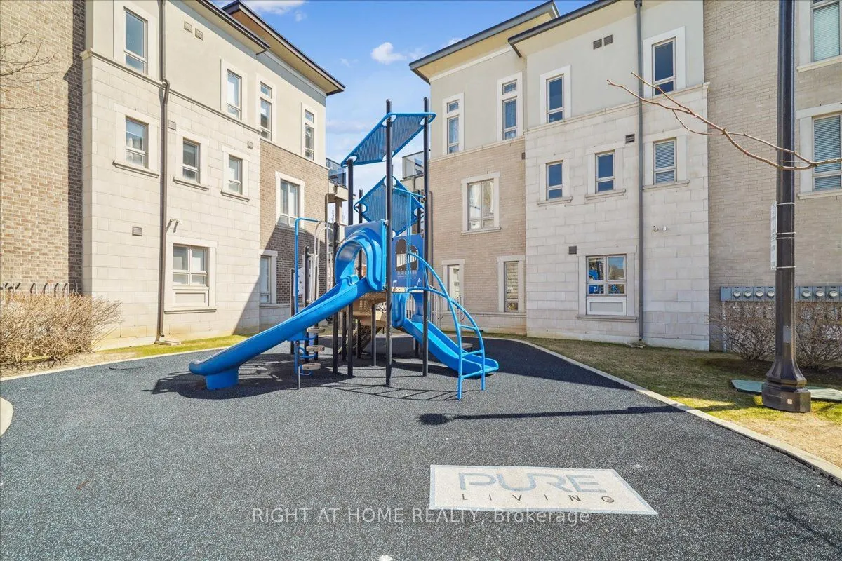 105 Kayla Crescent, #14