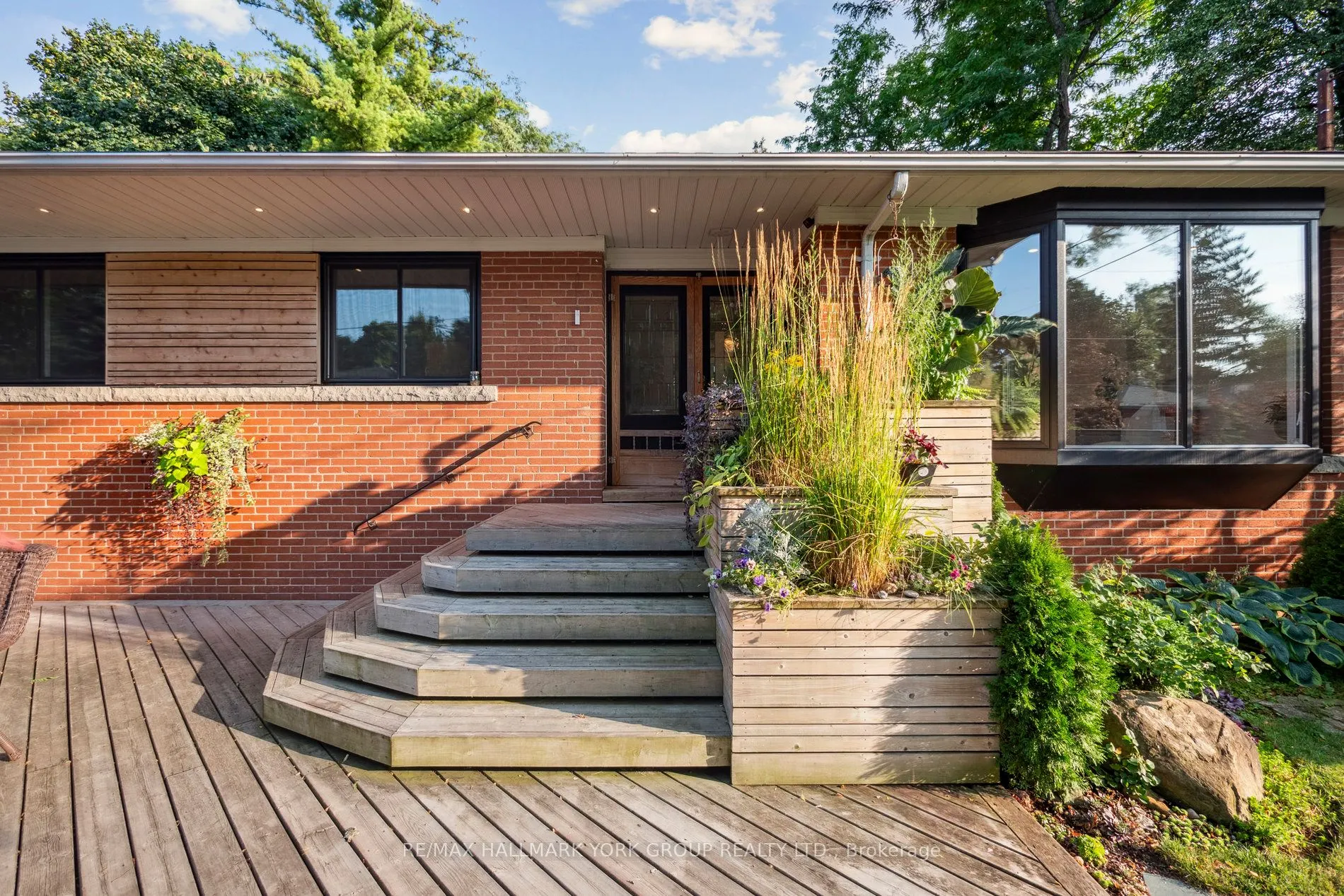 172 Altamira Road