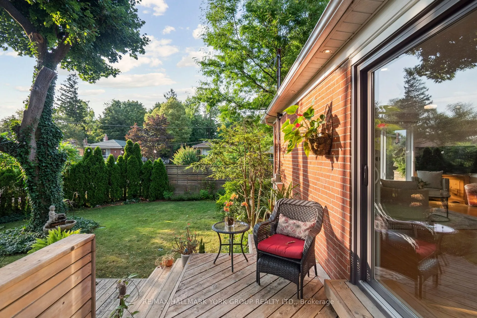 172 Altamira Road