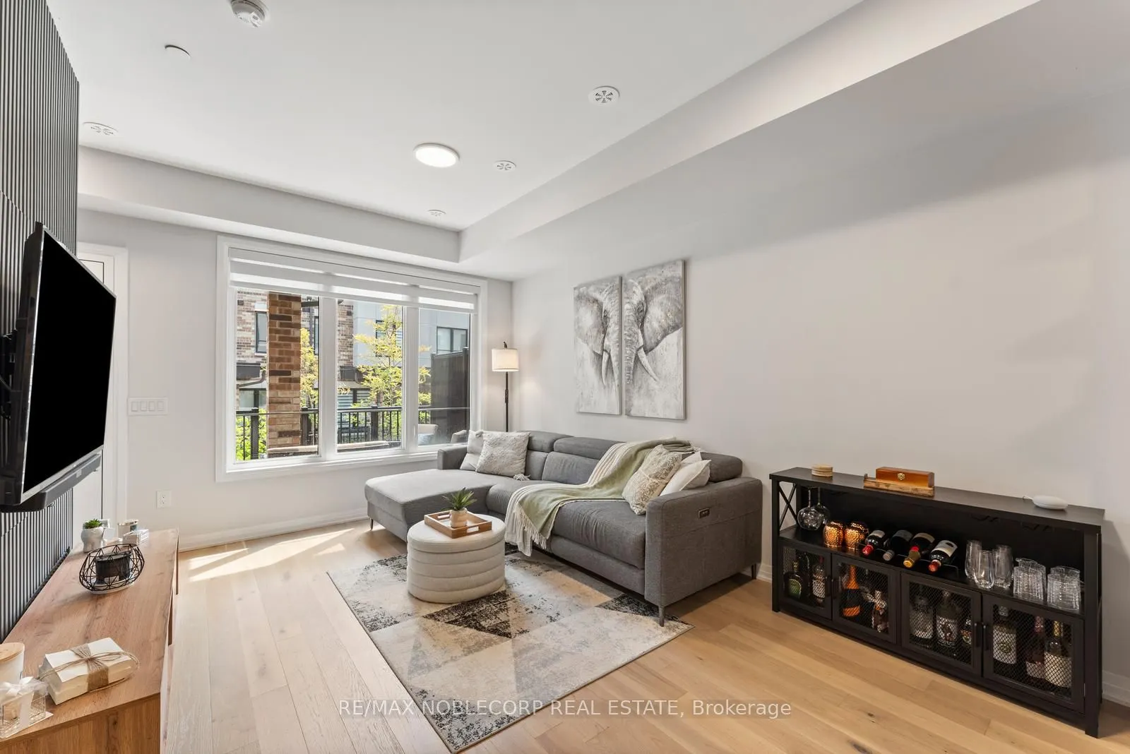 40 Baynes Way, #5