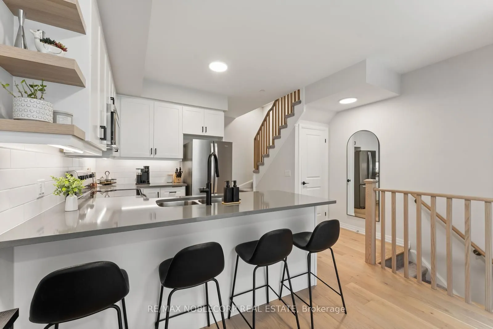40 Baynes Way, #5