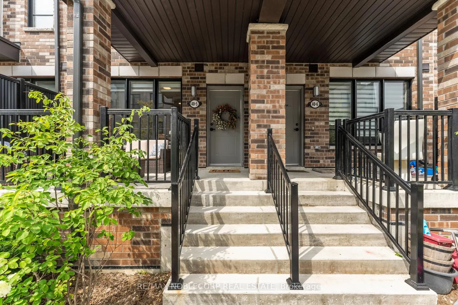 40 Baynes Way, #5