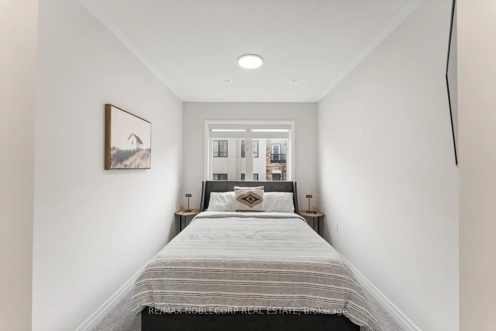 40 Baynes Way, #5