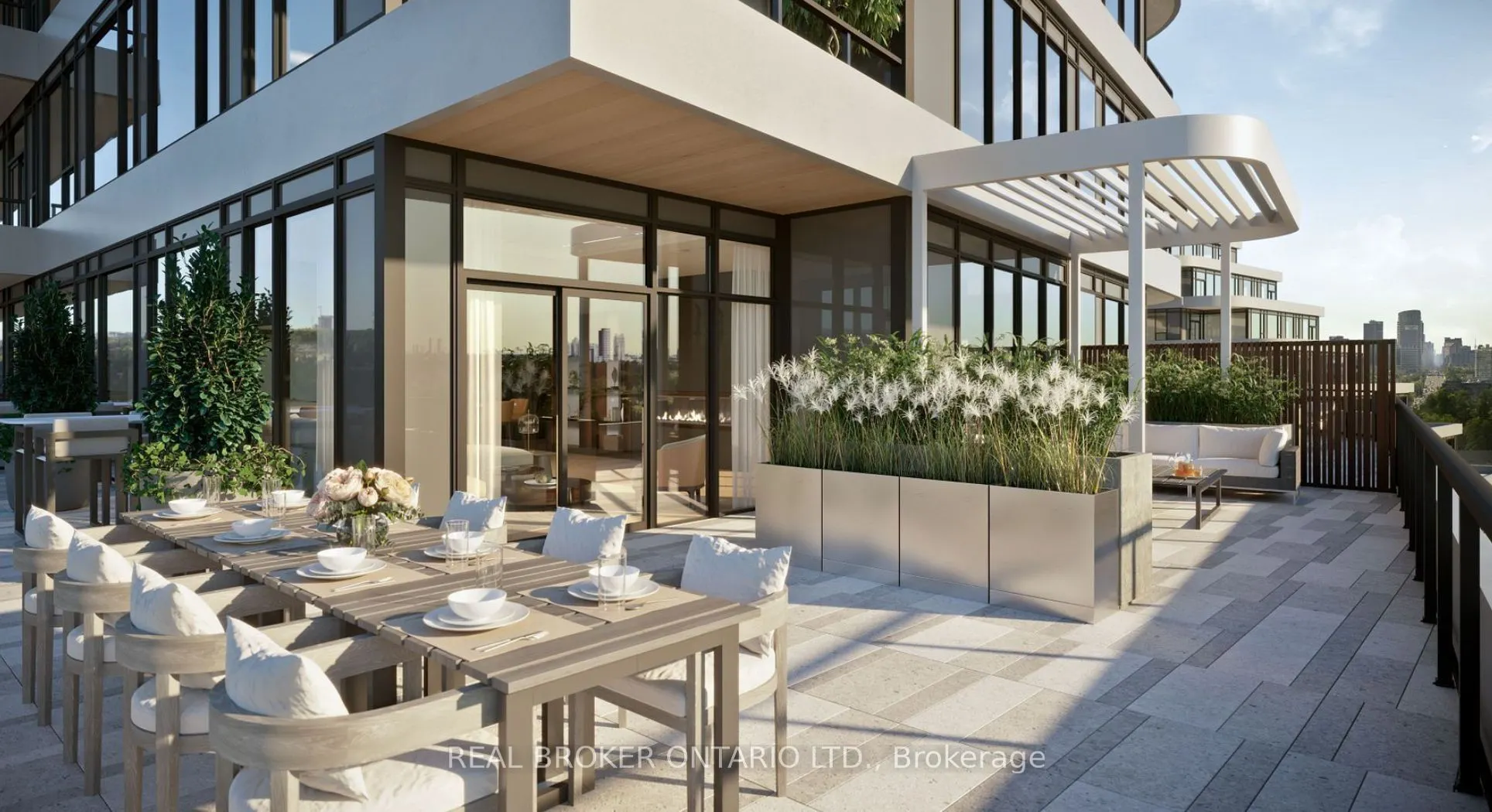 8188 Yonge Street, #104