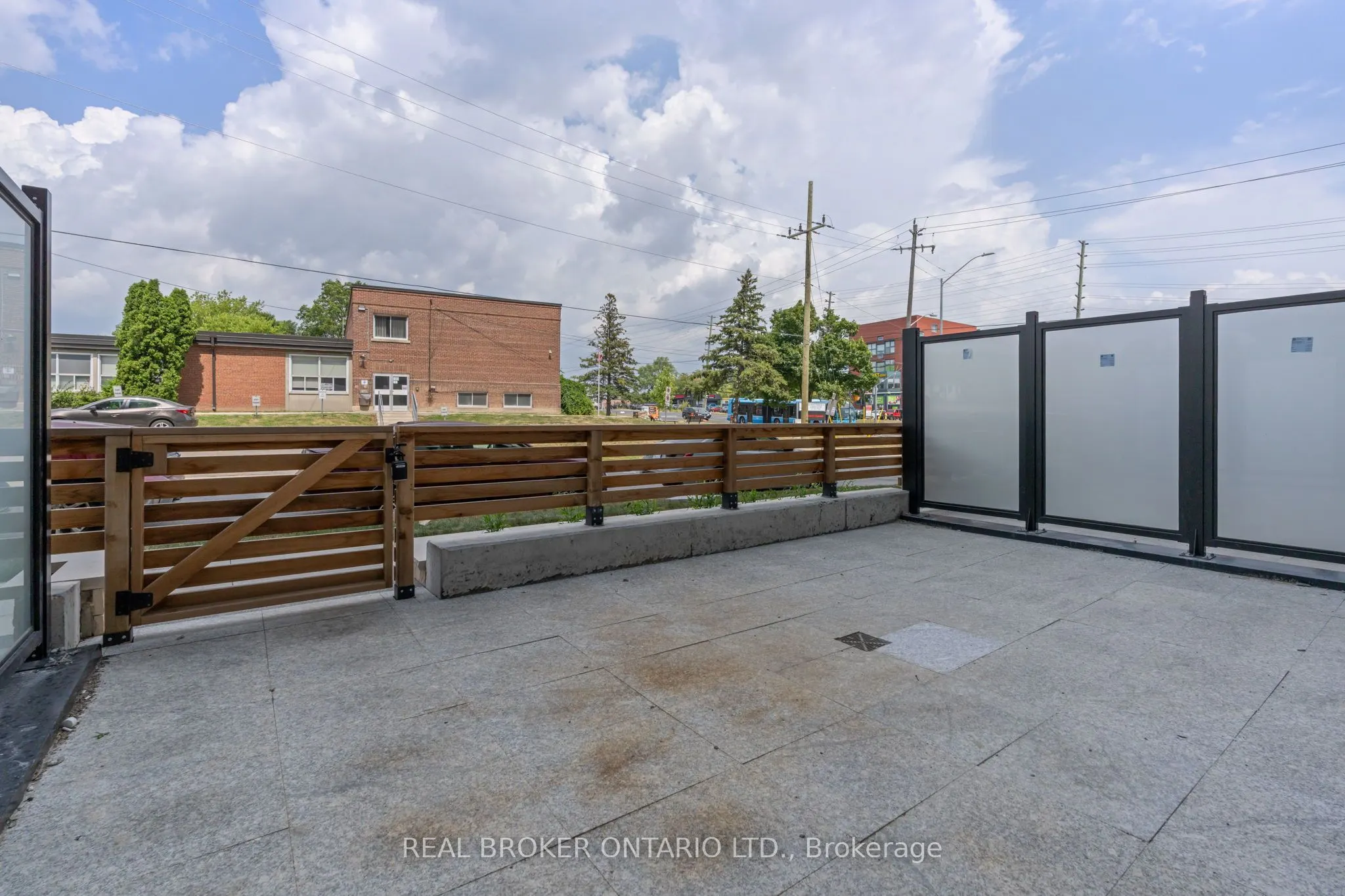 8188 Yonge Street, #104