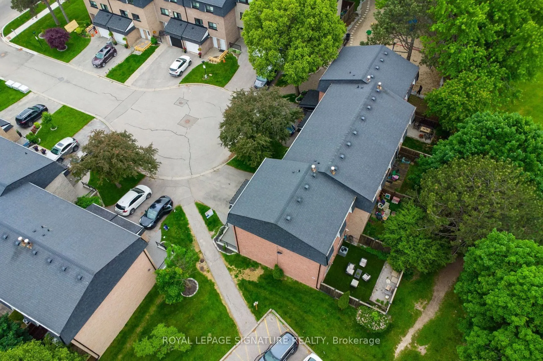 14 Poplar Crescent, #14
