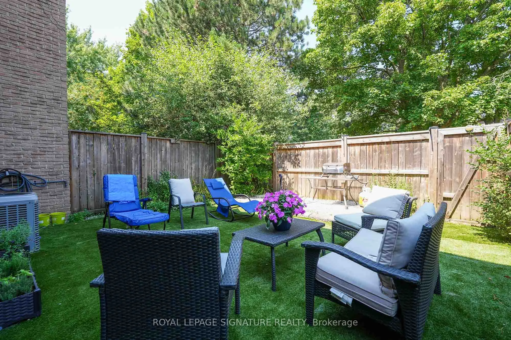 14 Poplar Crescent, #14