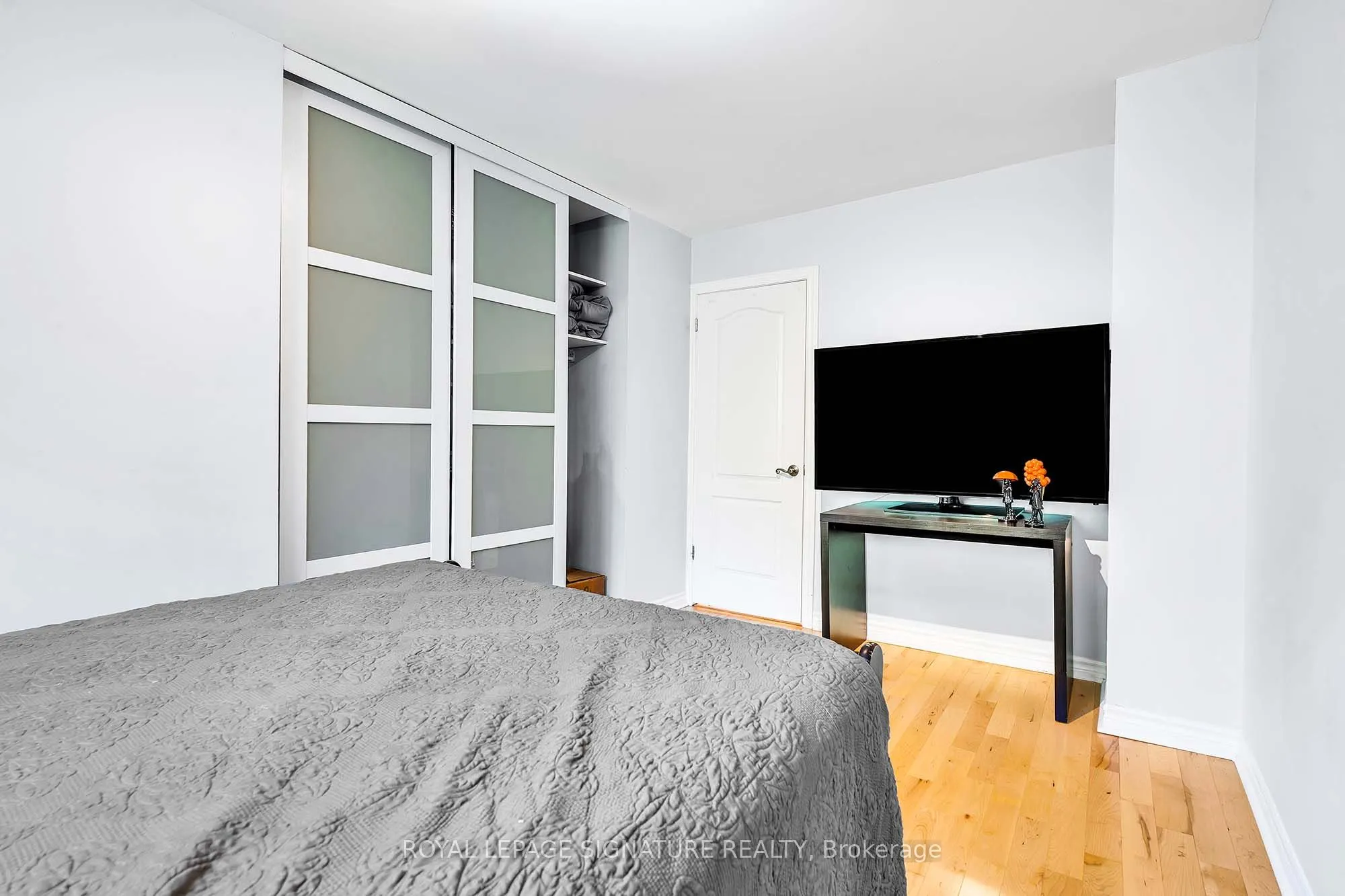 14 Poplar Crescent, #14