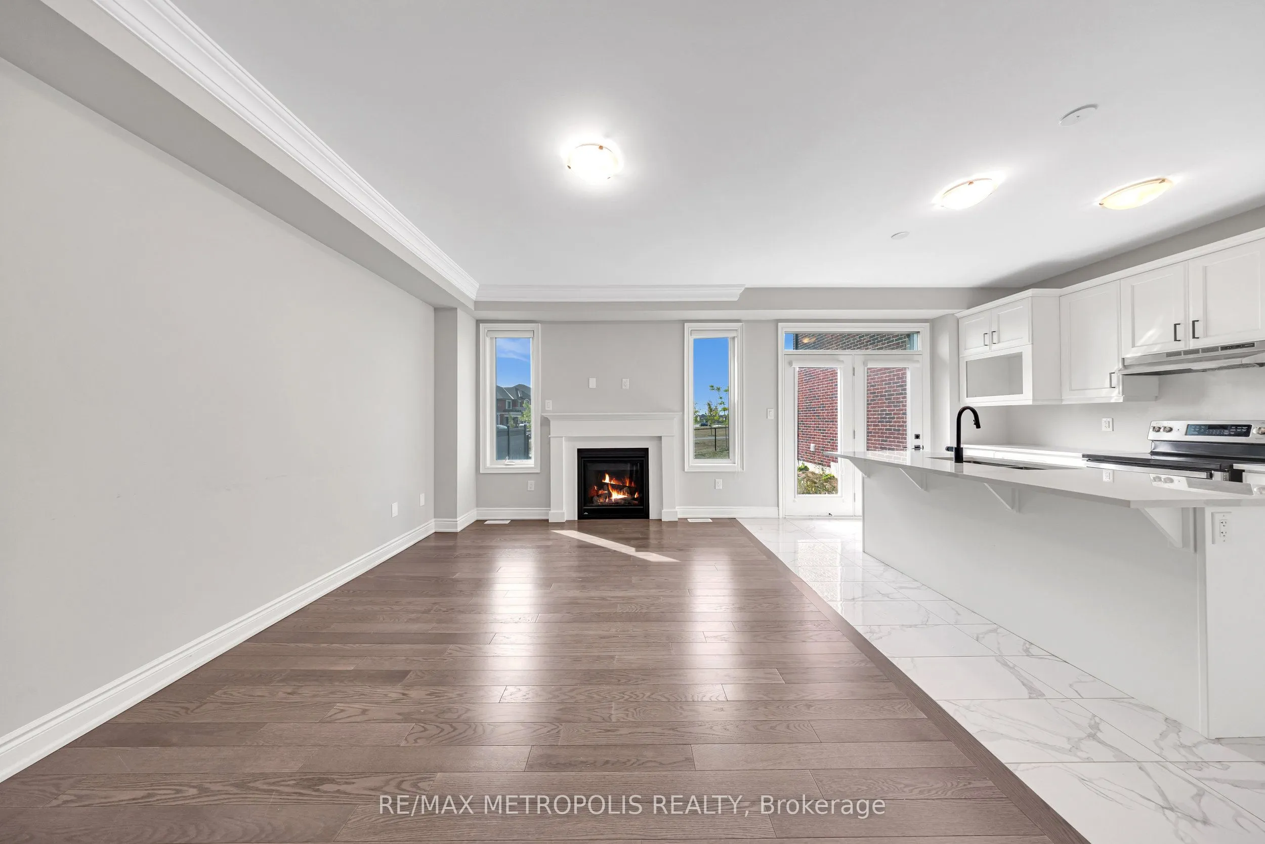 5 Erin Ridge Court