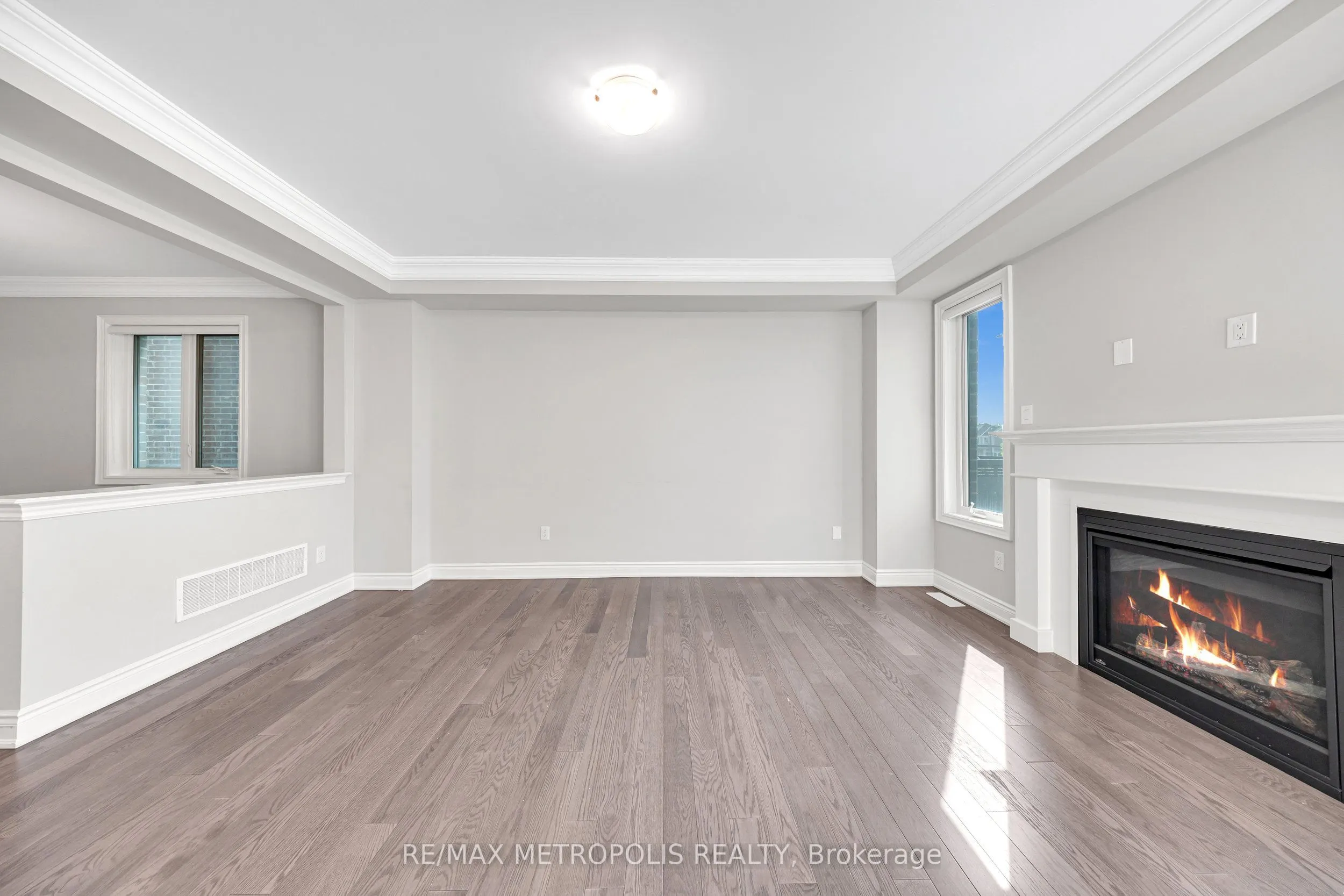 5 Erin Ridge Court
