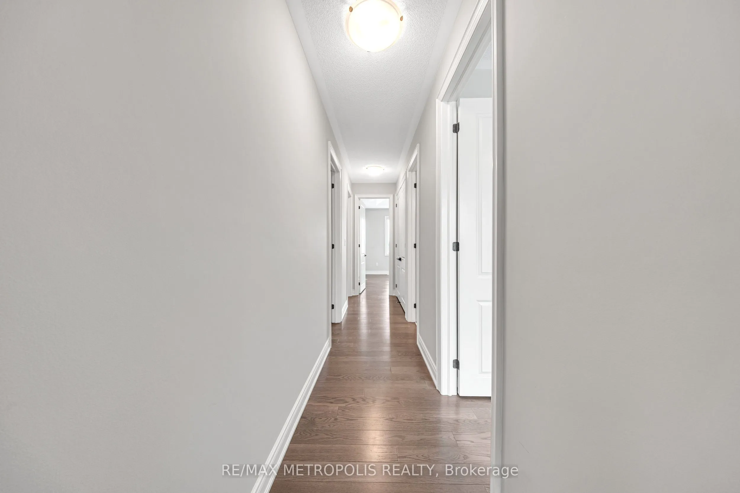 5 Erin Ridge Court