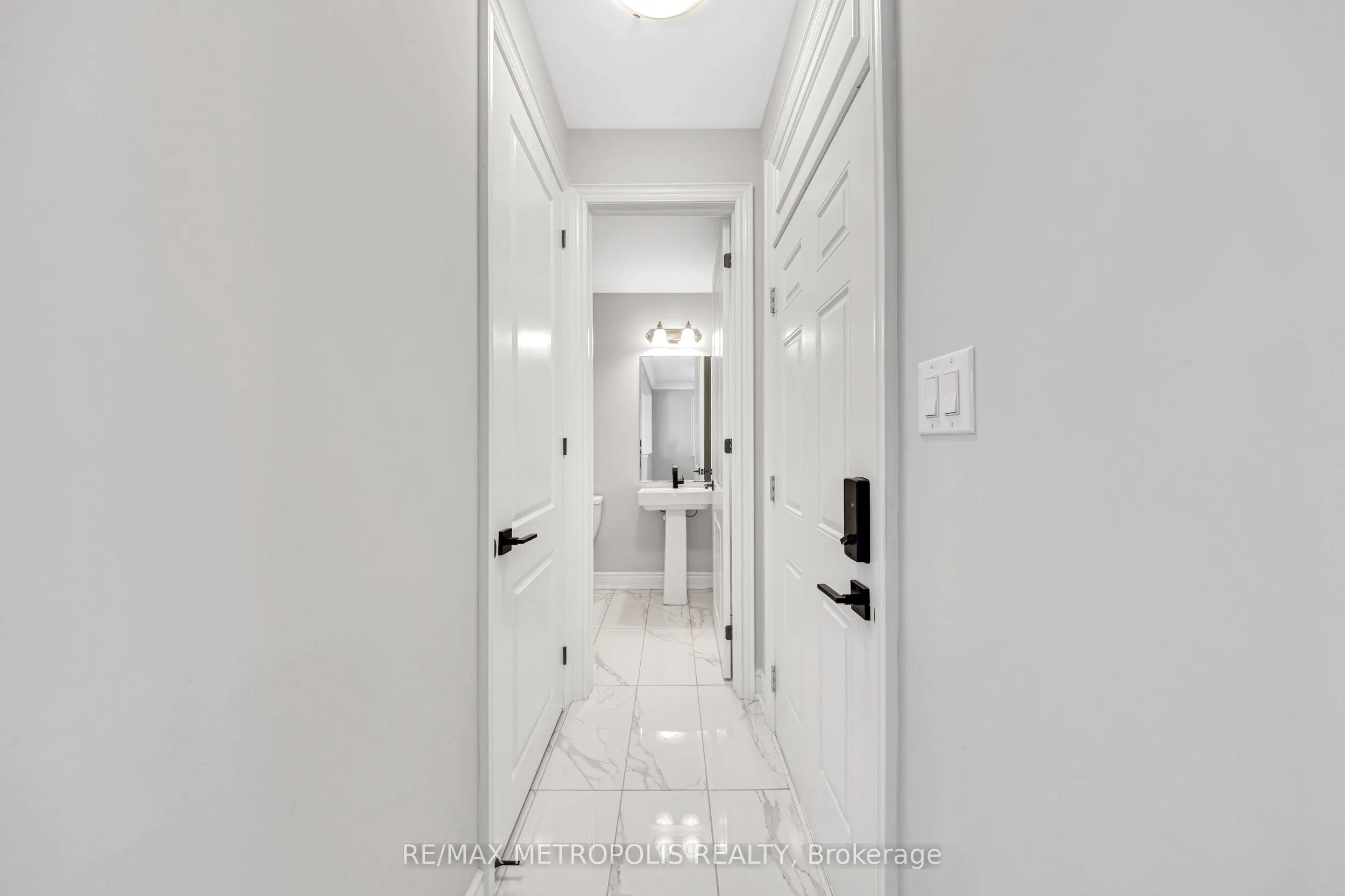 5 Erin Ridge Court