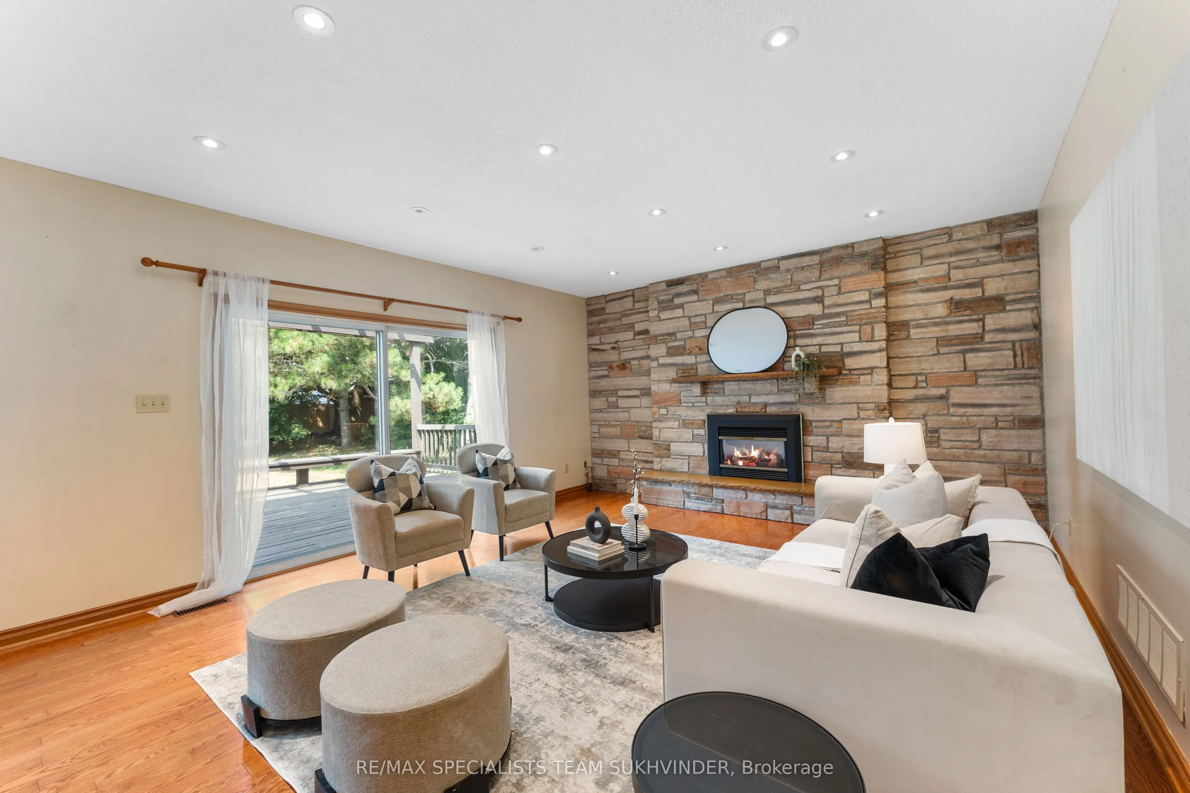 445 Warren Road