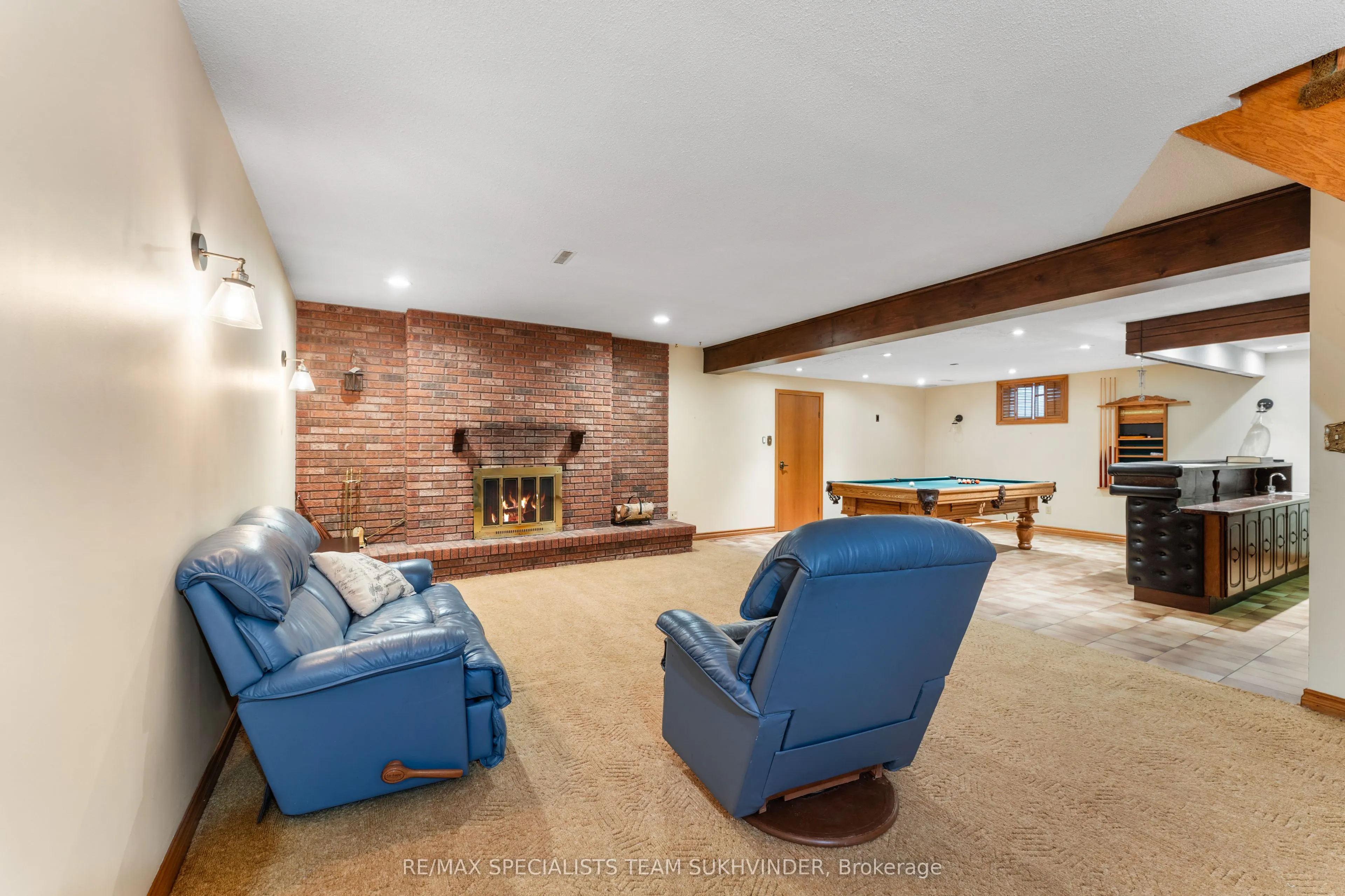 445 Warren Road