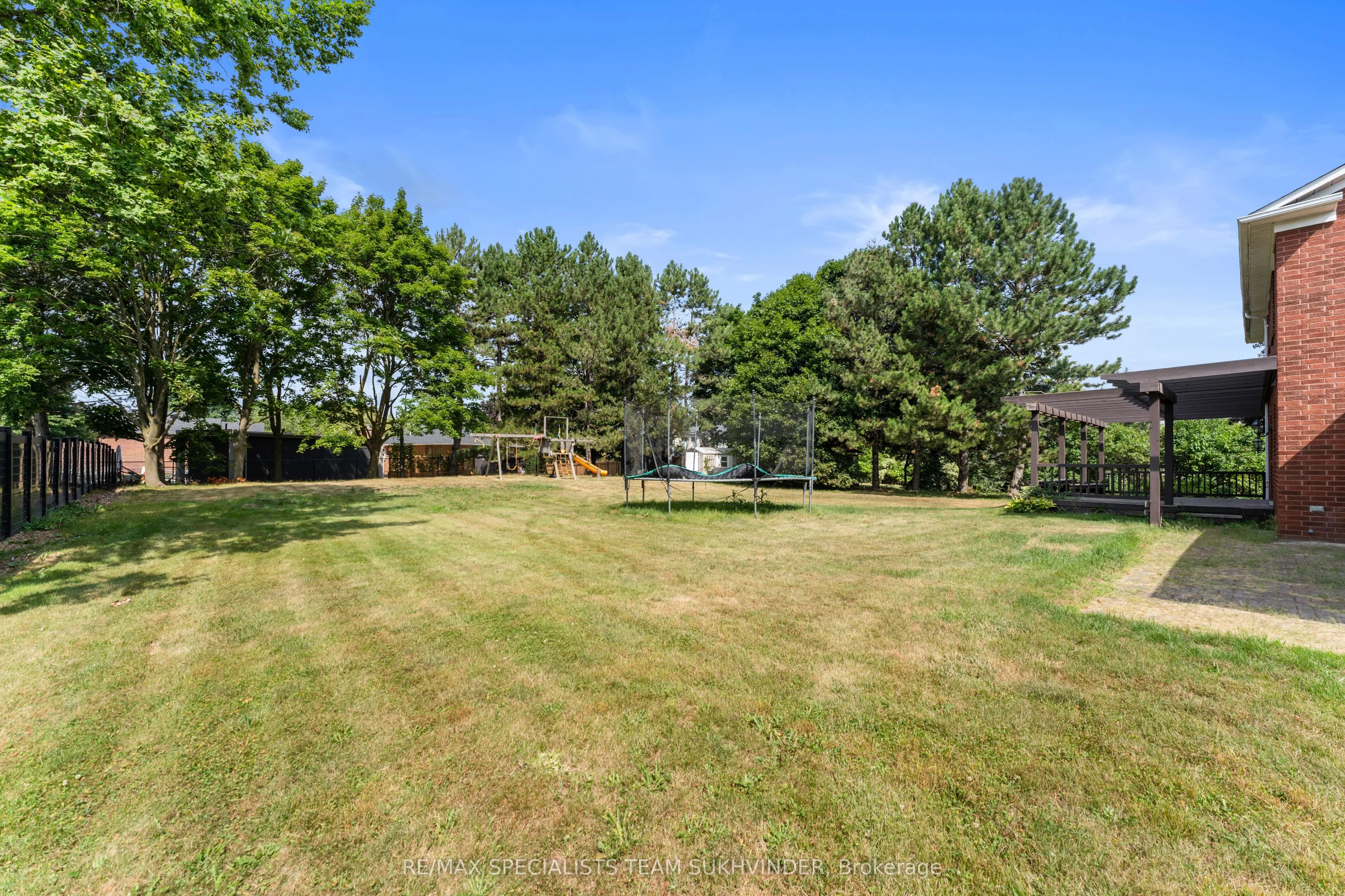 445 Warren Road
