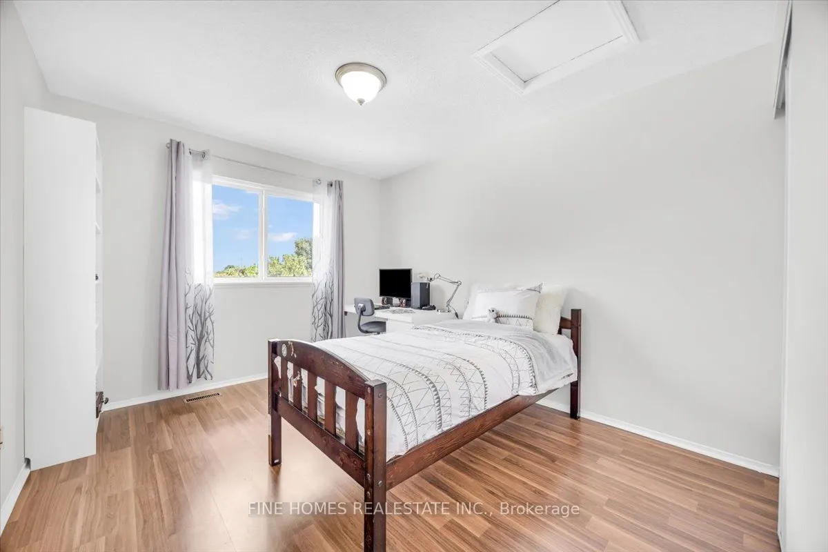 599 Gibney Crescent, #599