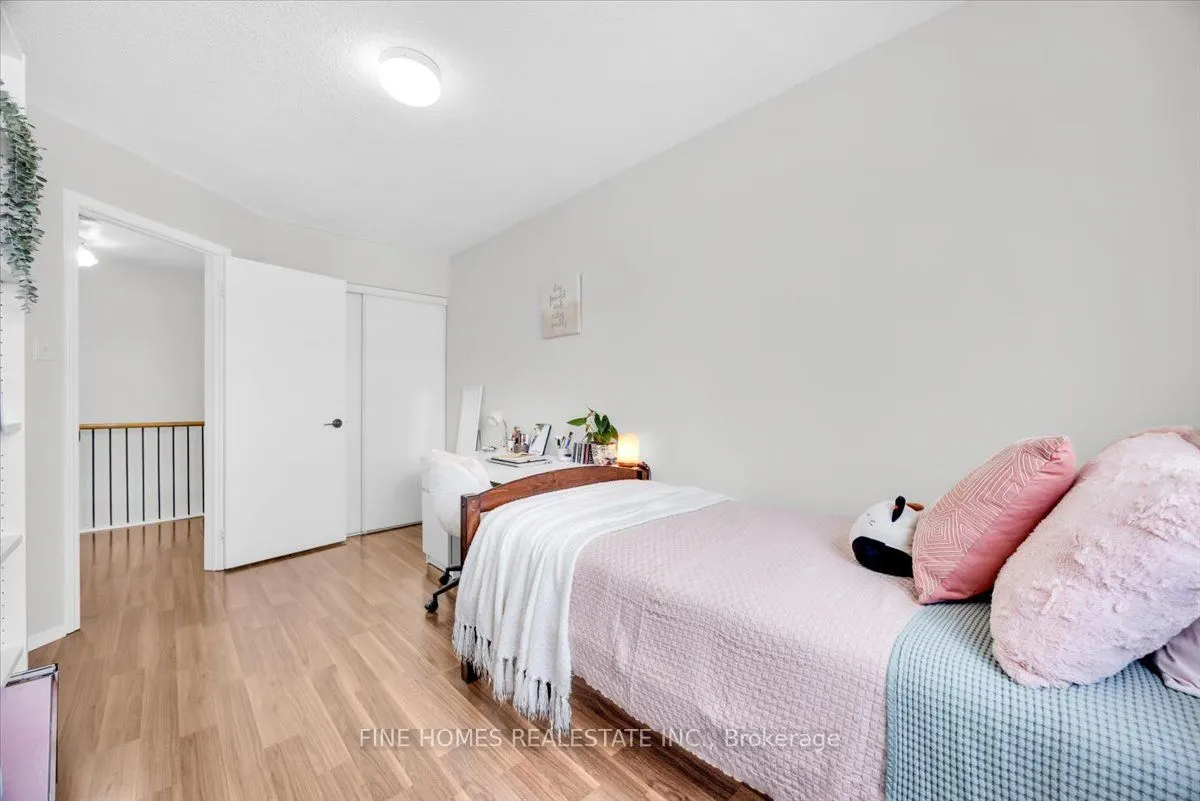 599 Gibney Crescent, #599
