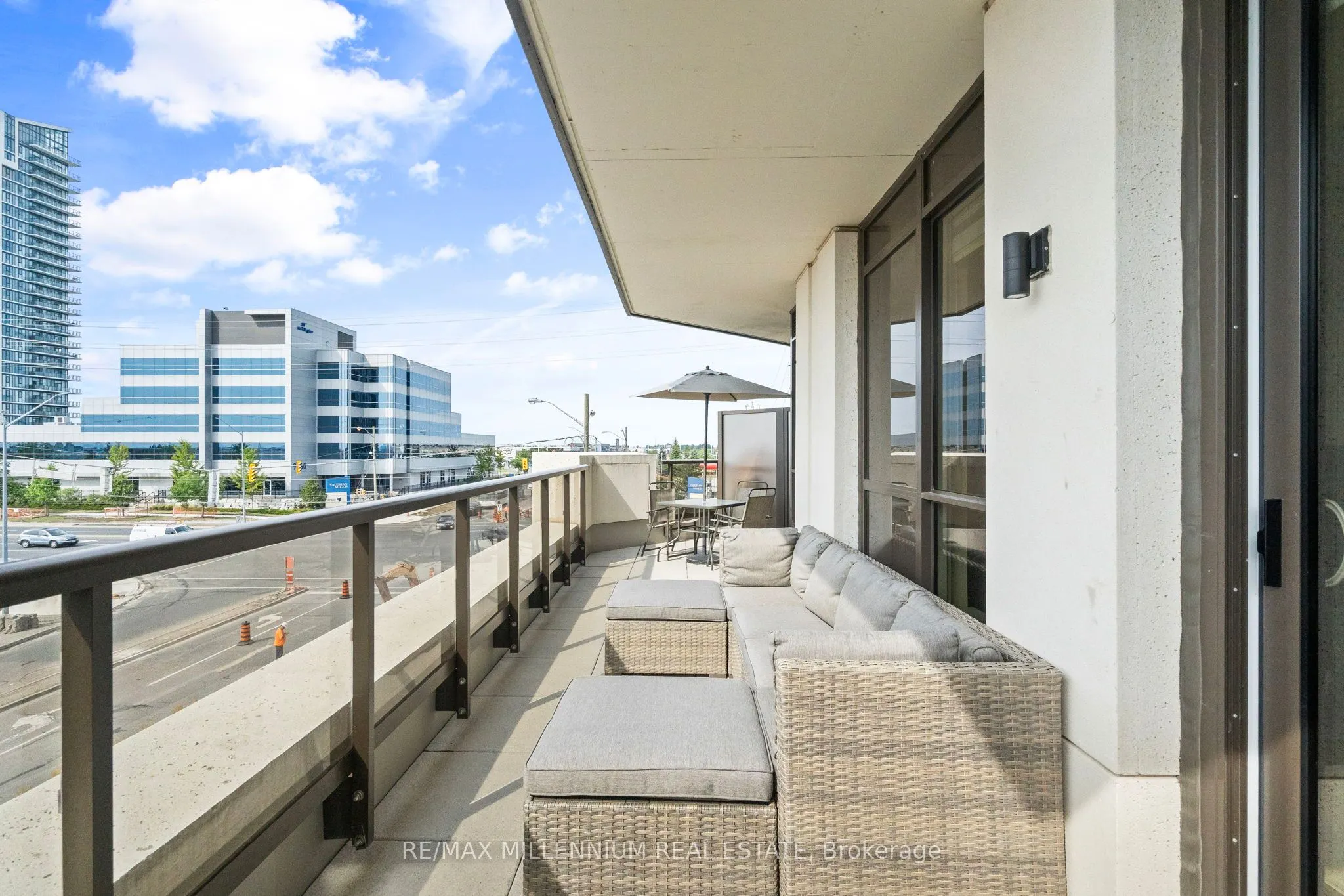 9075 Jane Street, #309