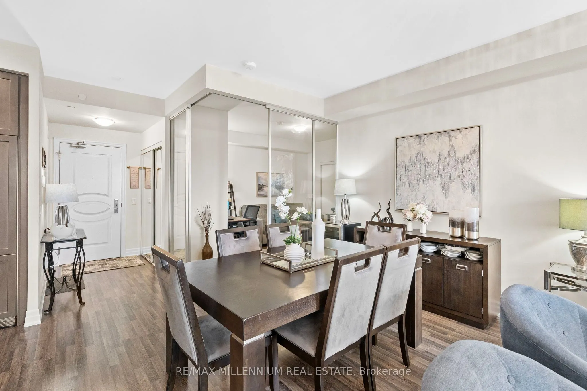 9075 Jane Street, #309