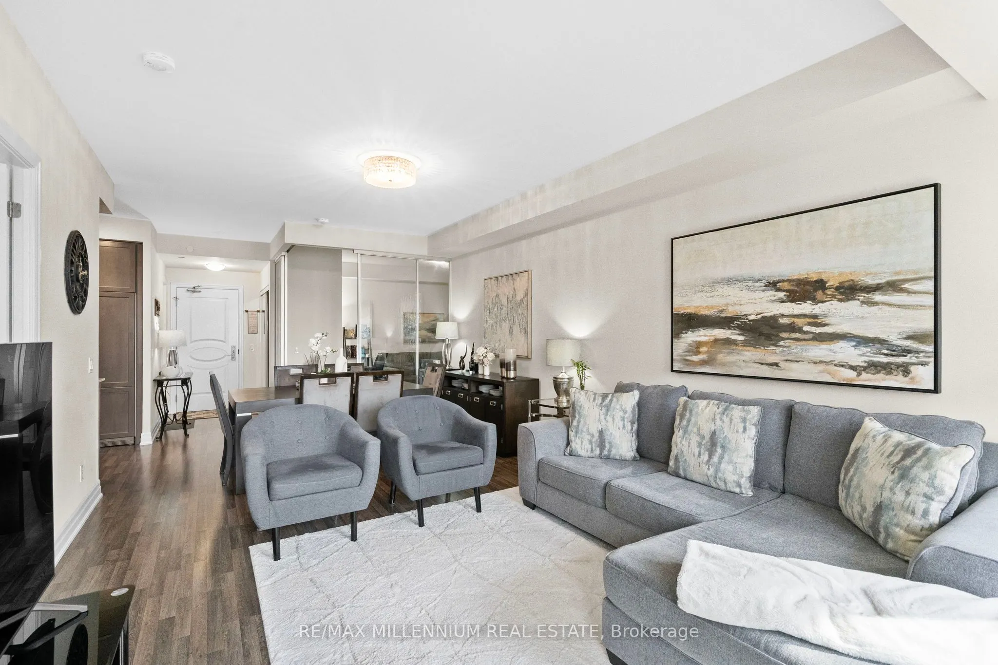 9075 Jane Street, #309