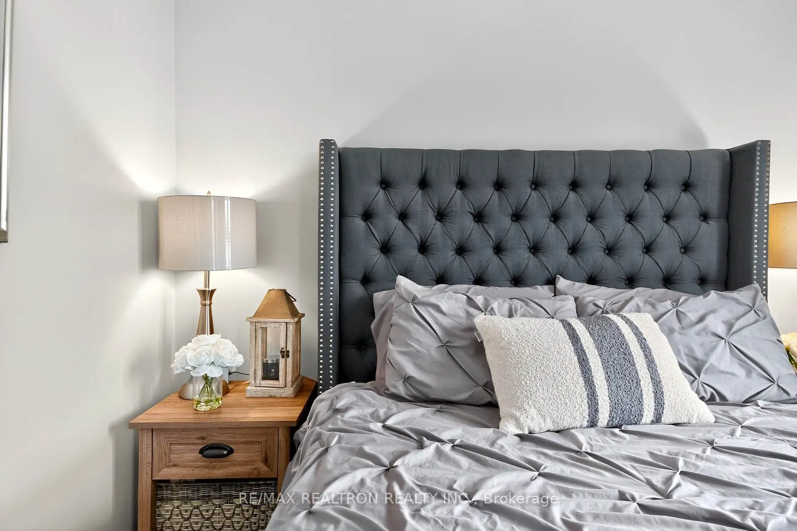 11611 YONGE Street, #525