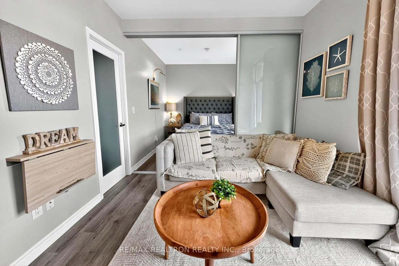 11611 YONGE Street, #525