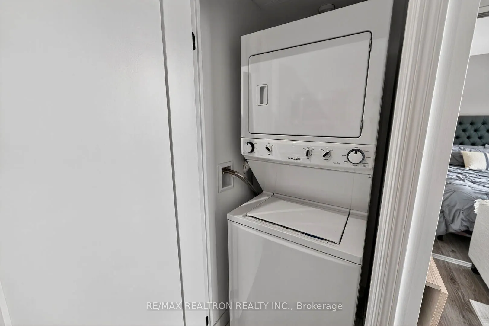 11611 YONGE Street, #525