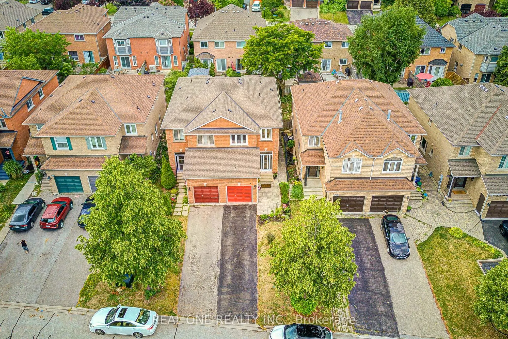 582 Willowick Drive
