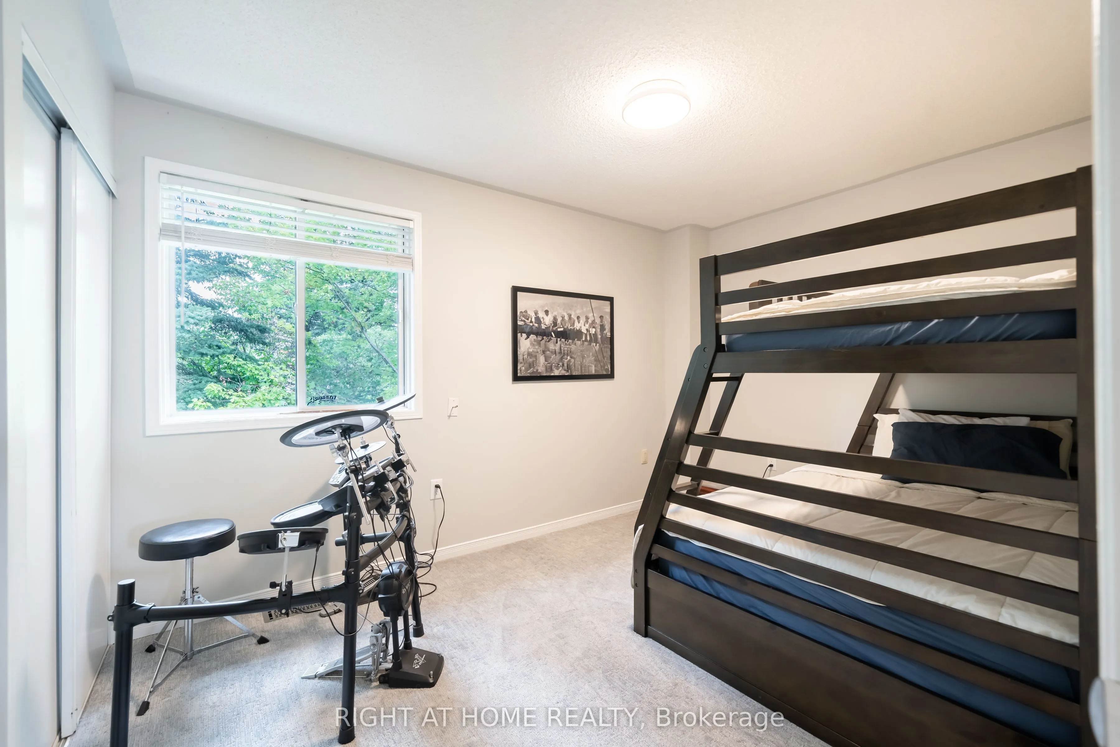 359 Riddell Court, #5